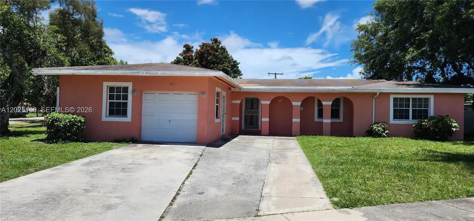 3 bedroom 2 bath Residential for sale at 901 NE 160th Ter, North Miami Beach FL 33162