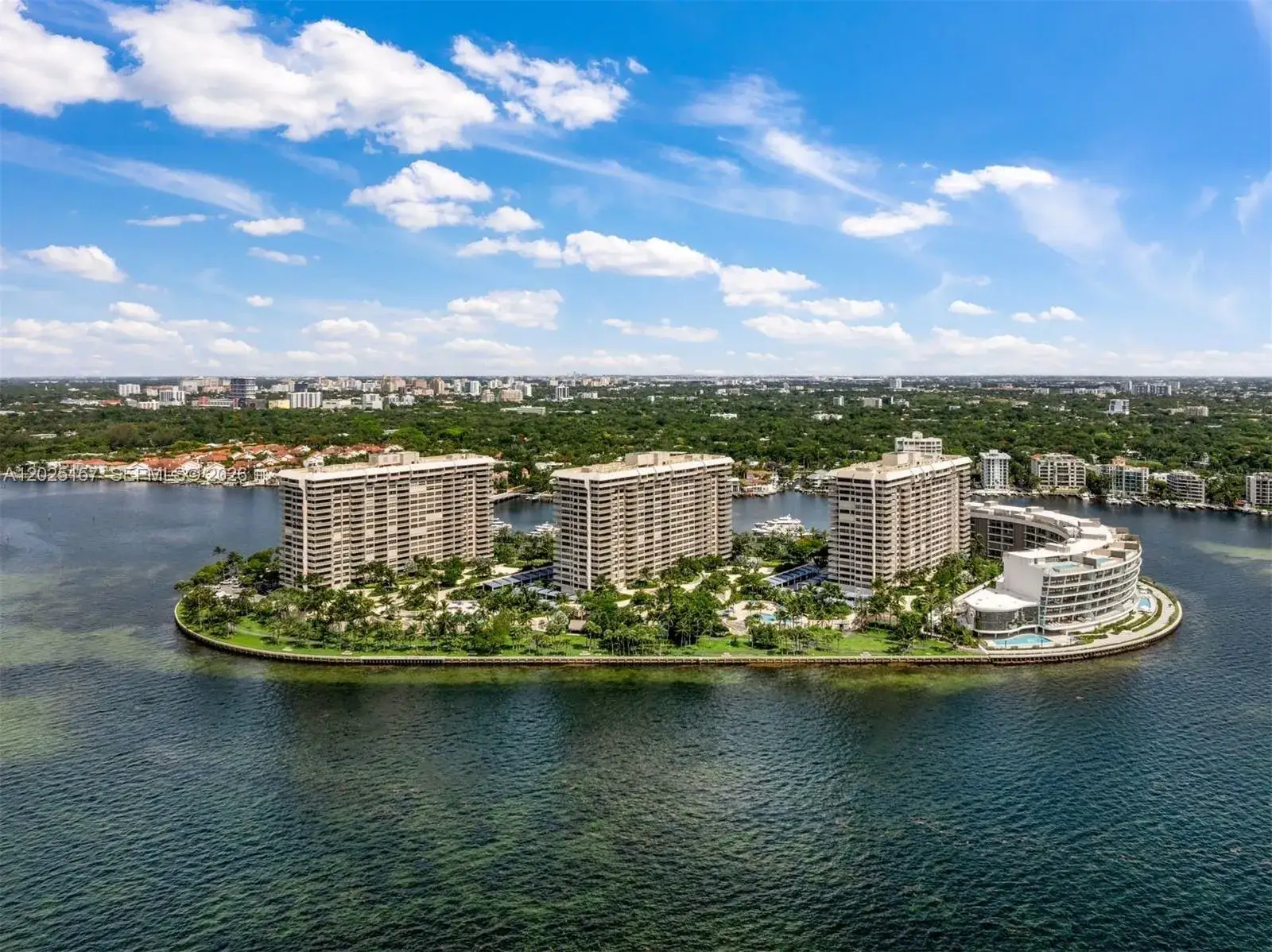 2 bedroom 2 bath Residential for sale at 3 Grove Isle Dr # C803, Miami FL 33133