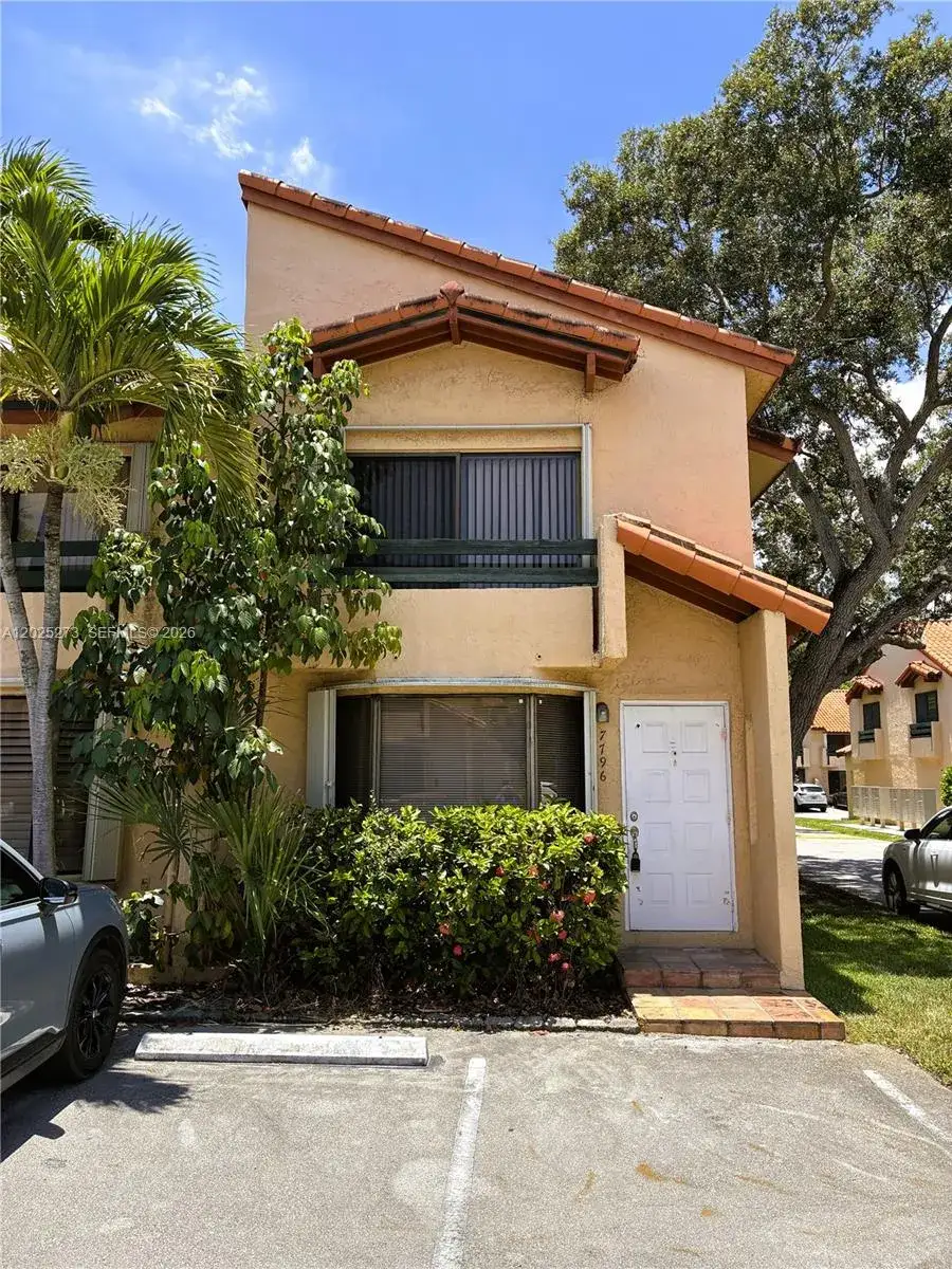2 bedroom 2 bath Residential Lease for rent at 7796 SW 102nd Ln # 7796, Miami FL 33156