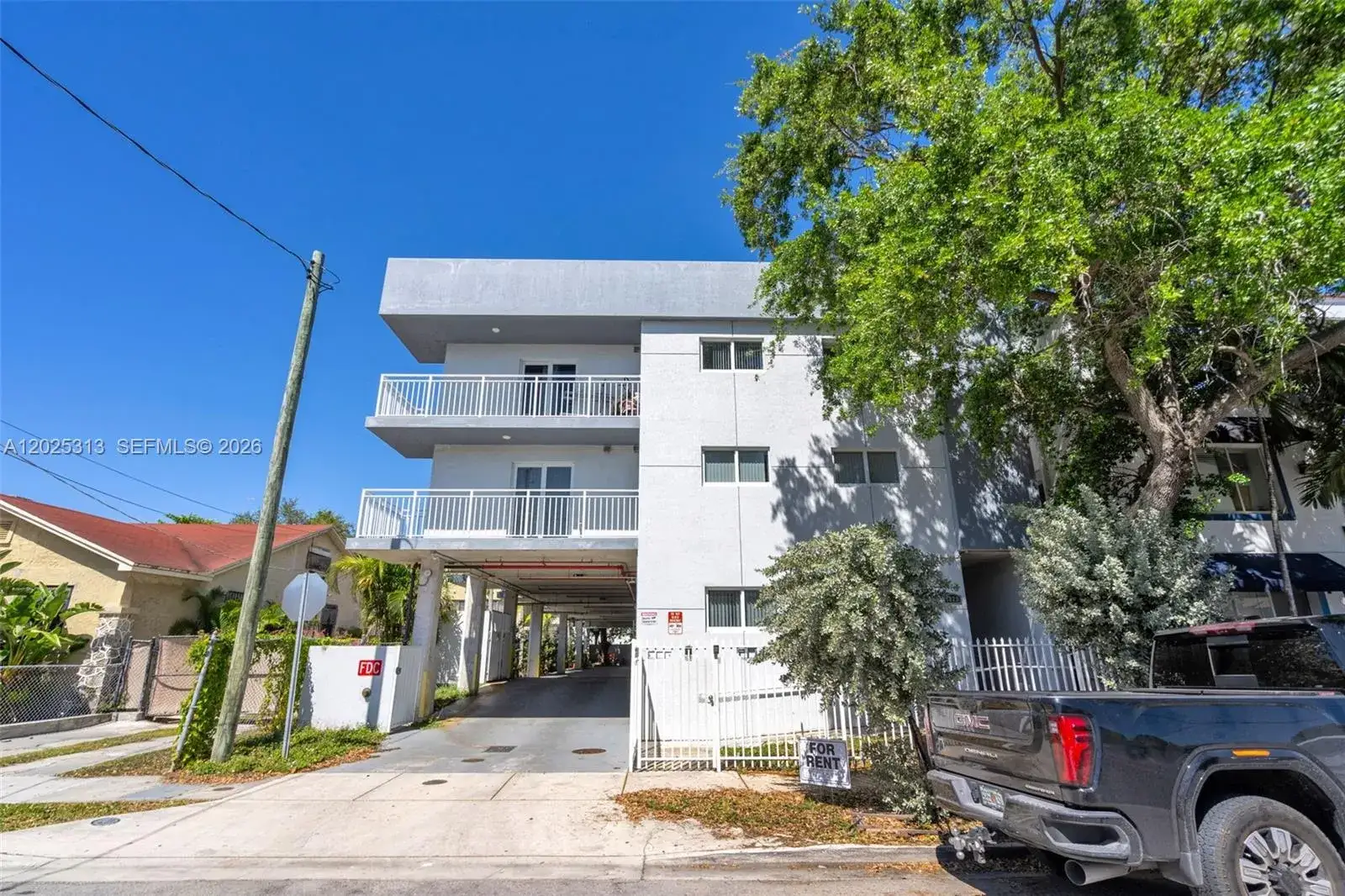 2 bedroom 2 bath Residential Lease for rent at 1029 NW 3rd St # 301, Miami FL 33128