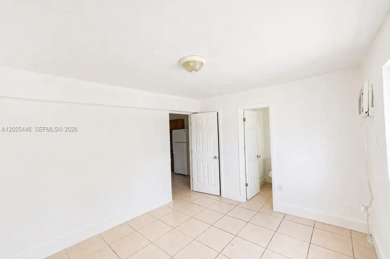 1 bedroom 1 bath Residential Lease for rent at 6337 W Flagler St # 7, Miami FL 33144