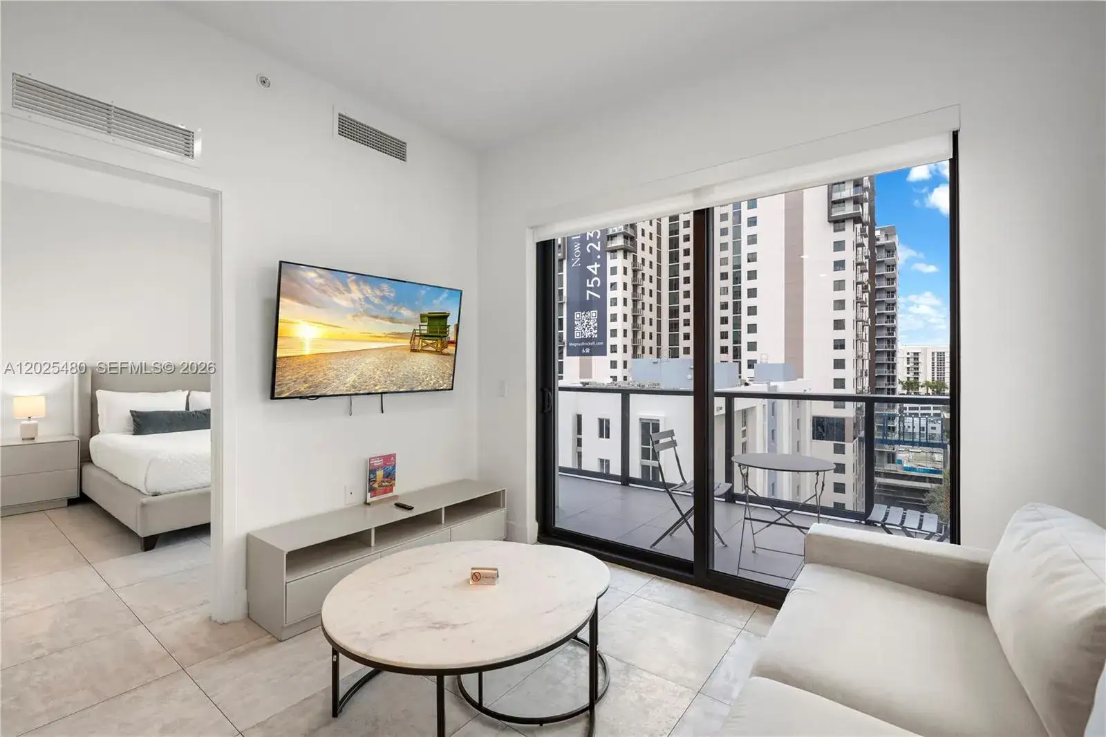 1 bedroom 1 bath Residential for sale at 239 SW 9th St # 1202, Miami FL 33130
