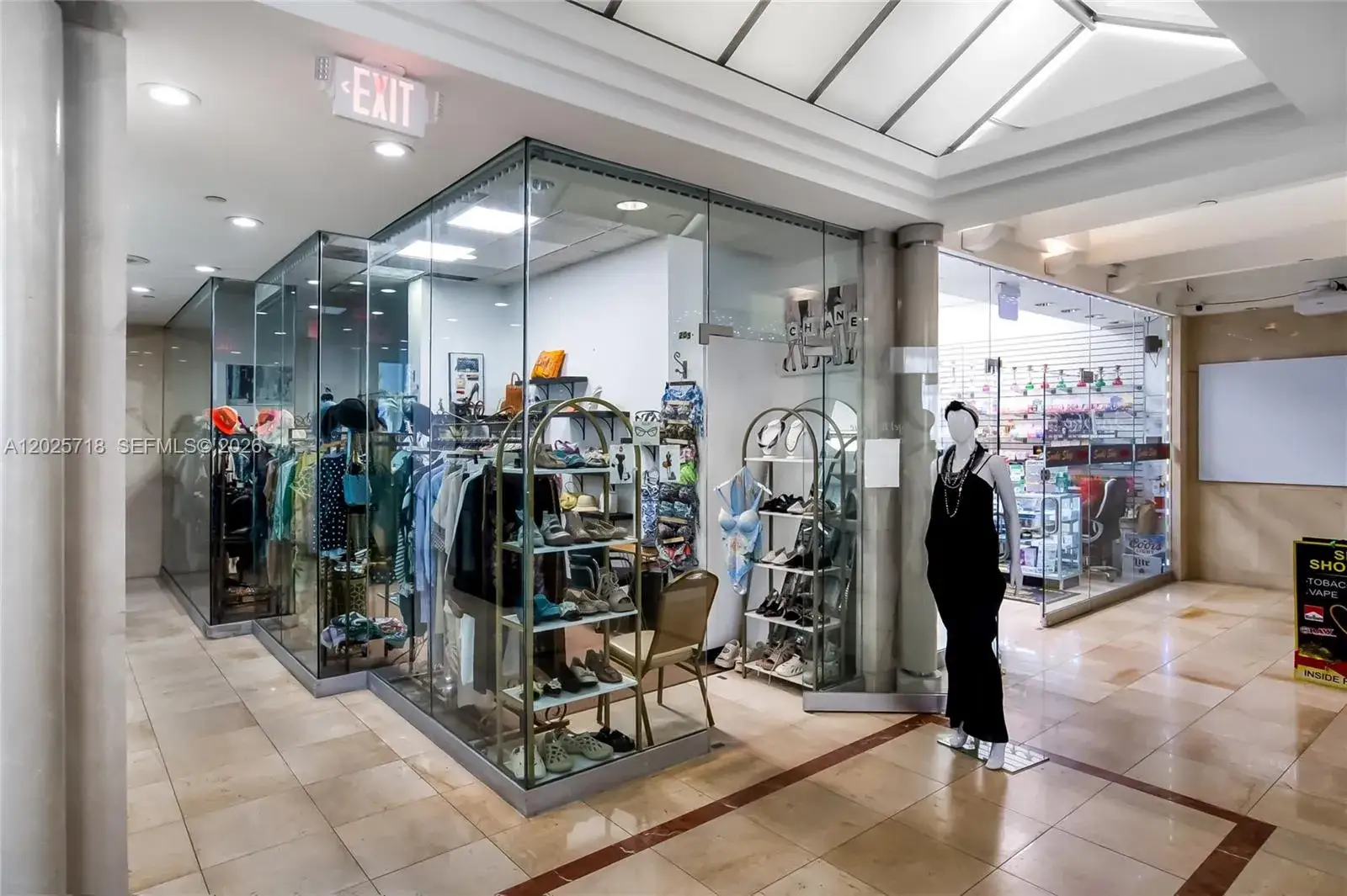 Commercial Sale for sale at 19201 Collins Ave, Sunny Isles Beach FL 33160
