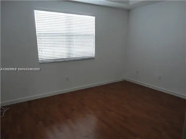 3 bedroom 2 bath Residential for sale at 8652 NW 112th Ct, Doral FL 33178