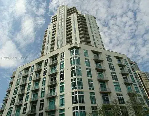 1 bedroom 1 bath Residential for sale at 9066 SW 73 CT # 1802, Miami FL 33156