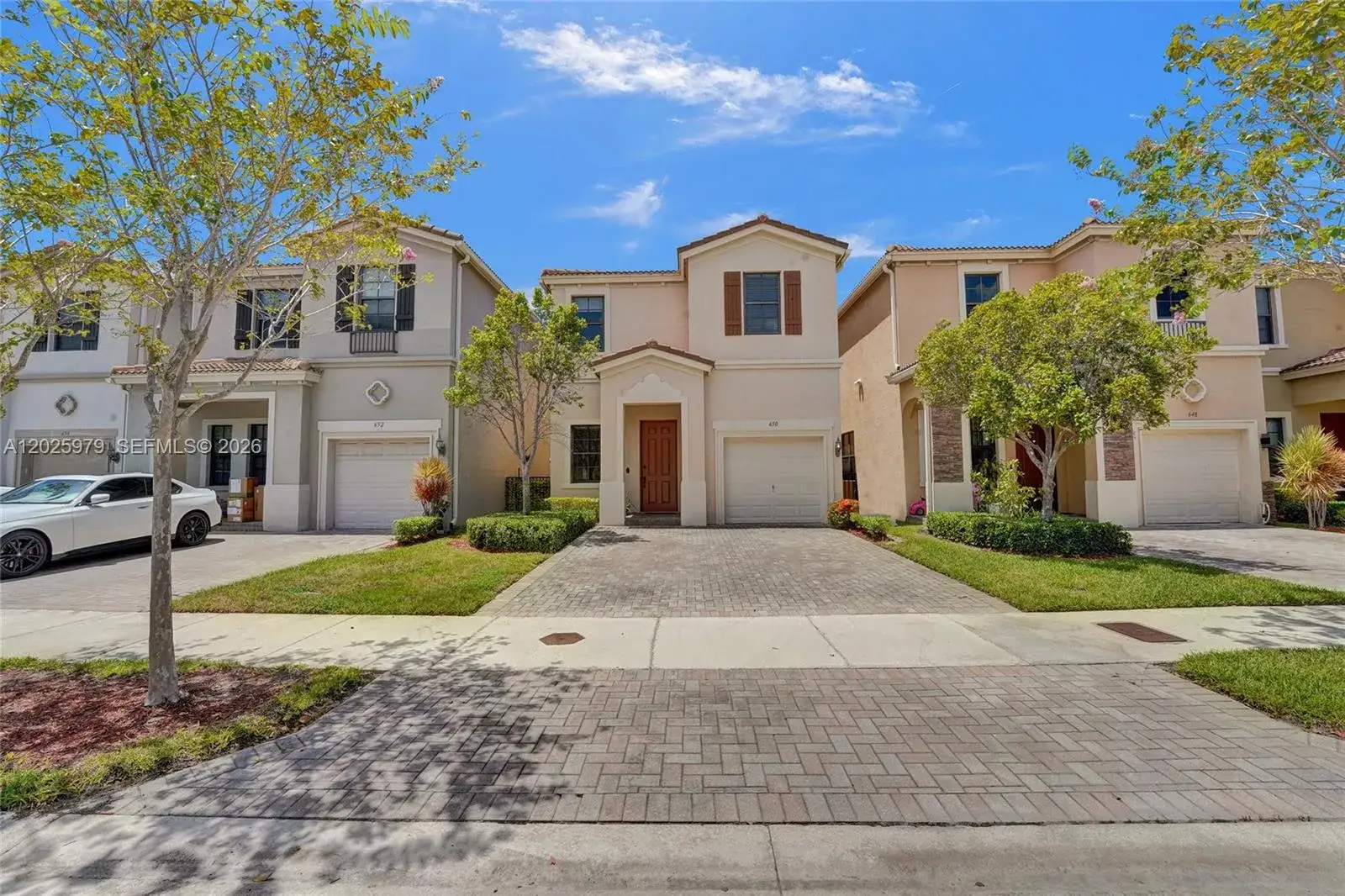 4 bedroom 2 bath Residential Lease for rent at 650 NE 191st Ter, Miami FL 33179
