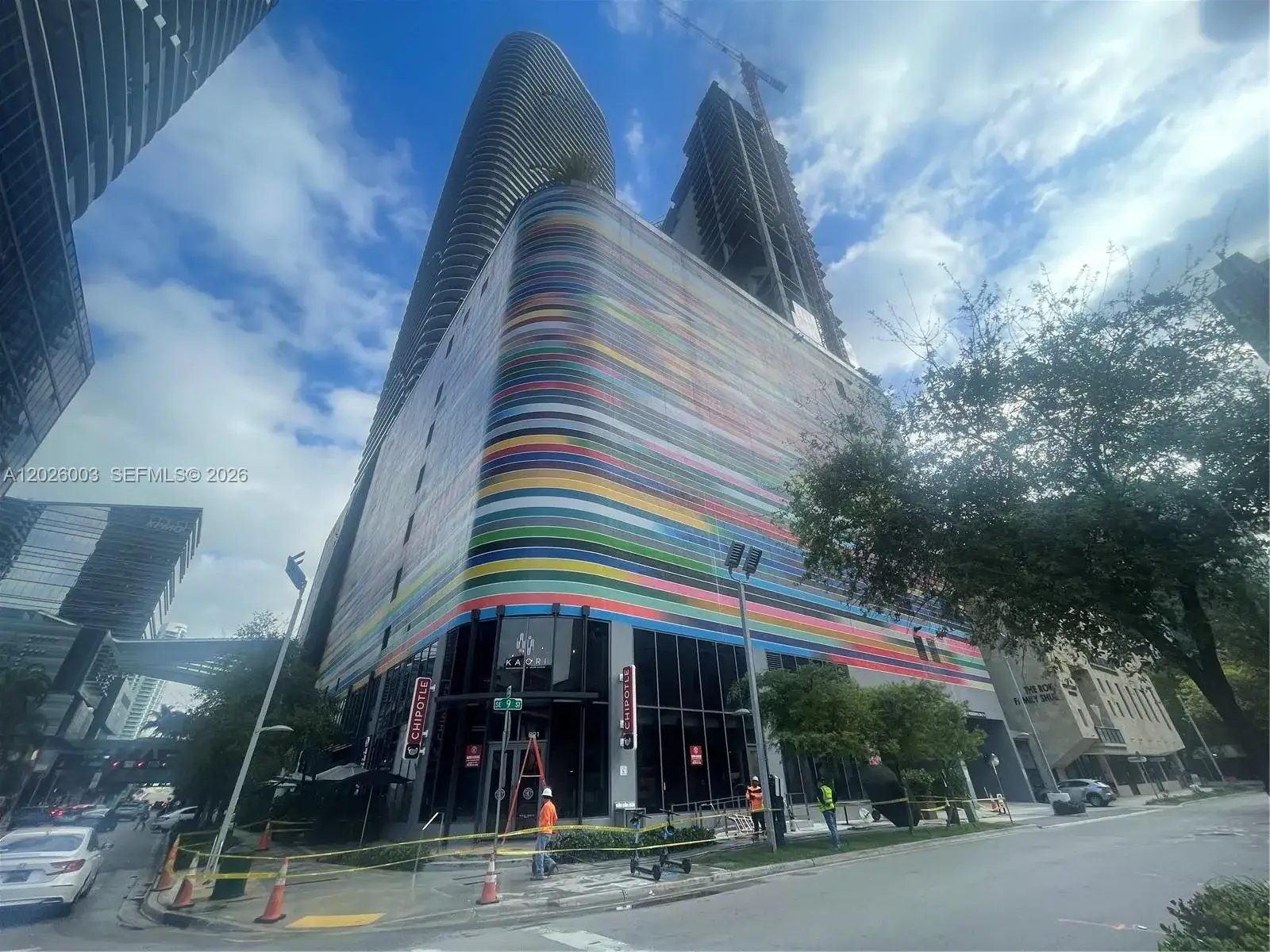 1 bedroom 2 bath Residential Lease for rent at 801 S Miami Ave # 2207, Miami FL 33130