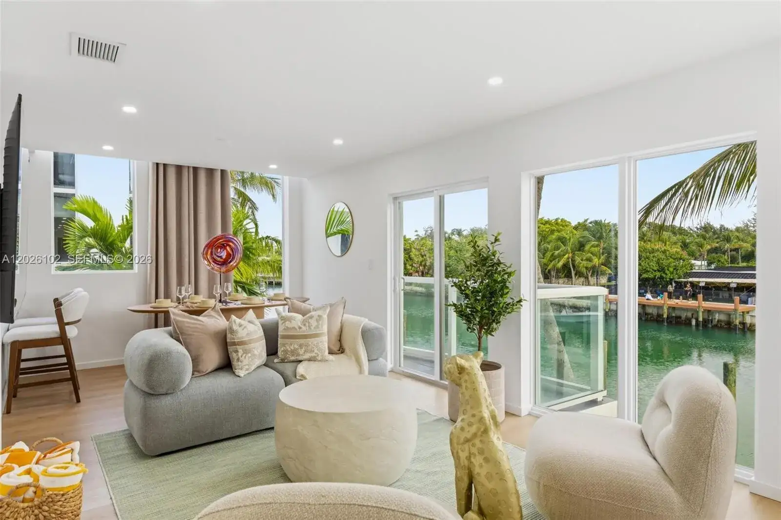 3 bedroom 4 bath Residential Lease for rent at 1975 Calais Dr # 5, Miami Beach FL 33141