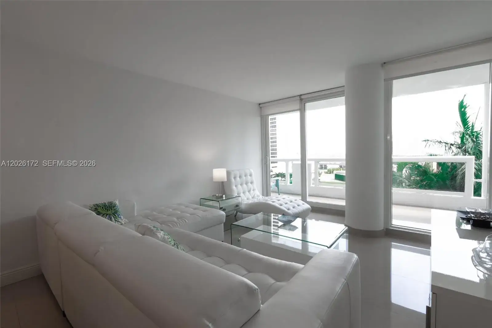 1 bedroom 1 bath Residential Lease for rent at 1717 N Bayshore Dr # 1253, Miami FL 33132