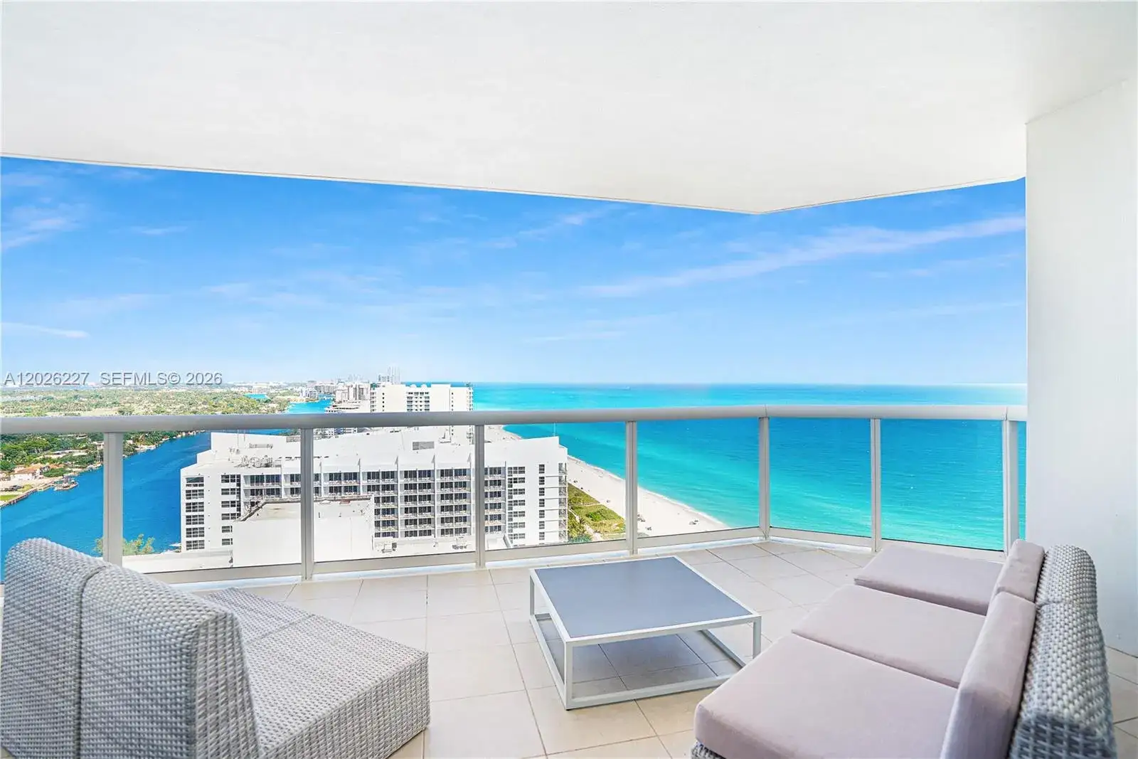 2 bedroom 2 bath Residential Lease for rent at 4779 Collins Ave # 2908, Miami Beach FL 33140