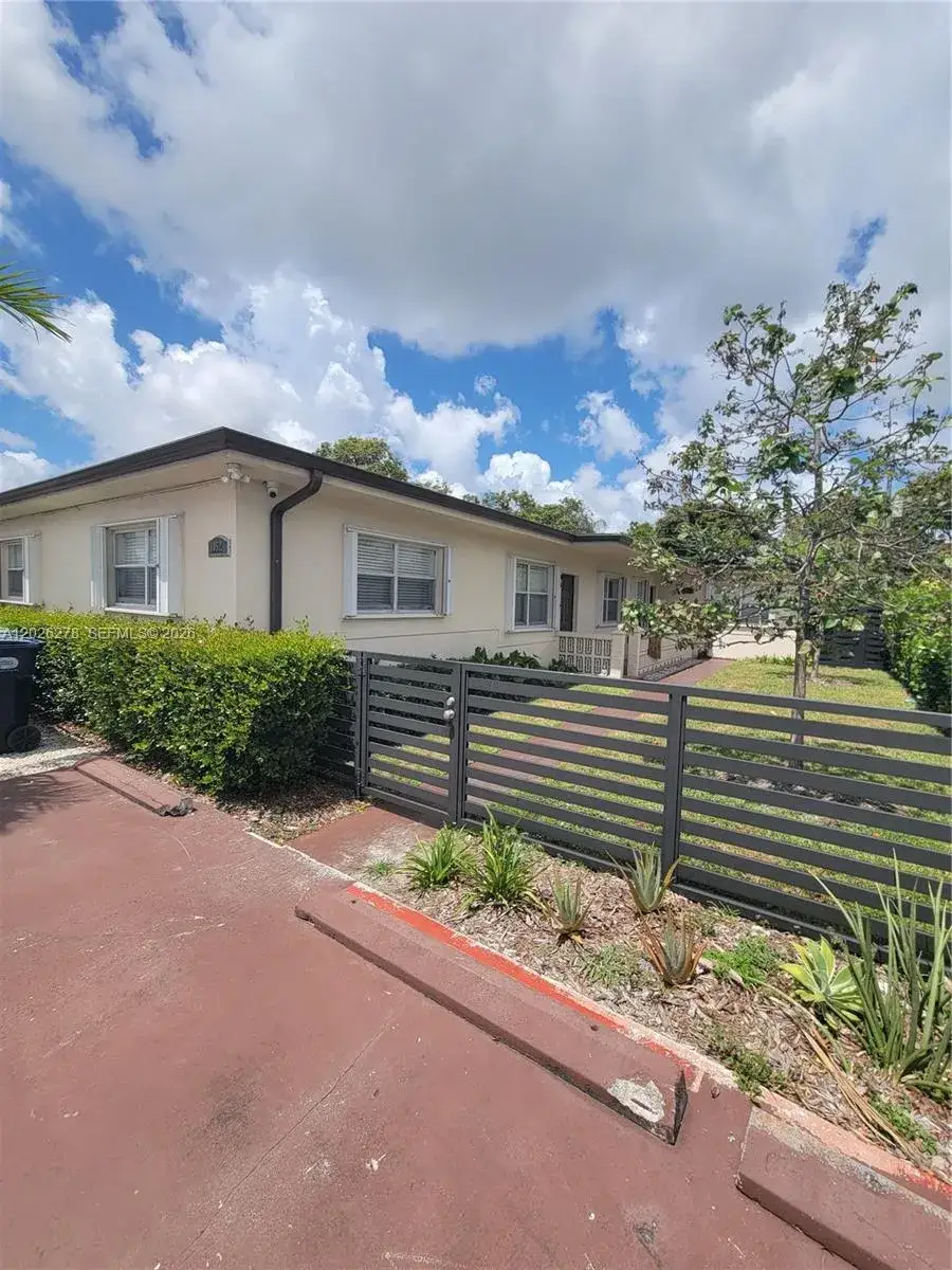 3 bedroom 2 bath Residential Lease for rent at 1052 SW 79th Ave, Miami FL 33144
