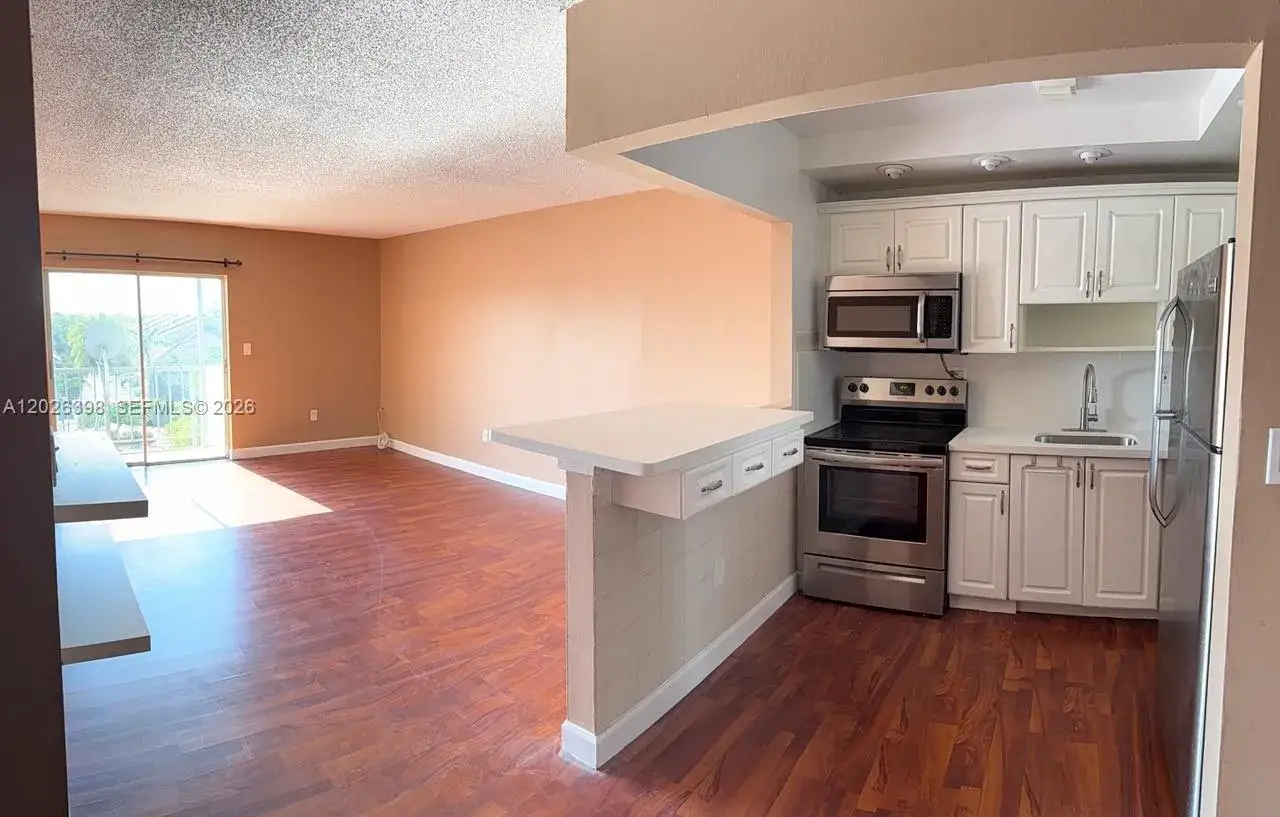 2 bedroom Residential Lease for rent at 8950 NE 8th Ave # 405, Miami FL 33138