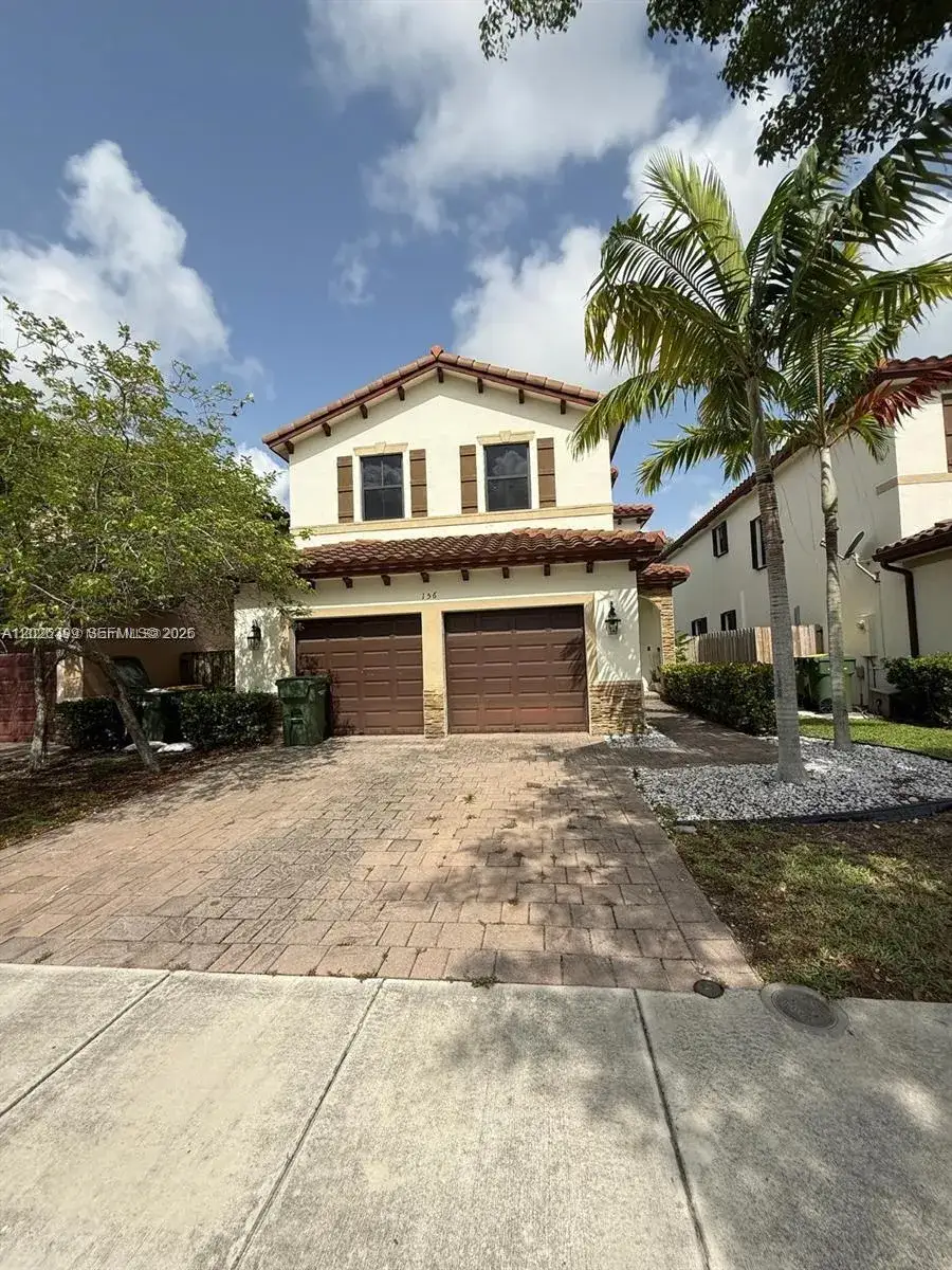 3 bedroom 2 bath Residential Lease for rent at 156 NE 24th Ave, Homestead FL 33033