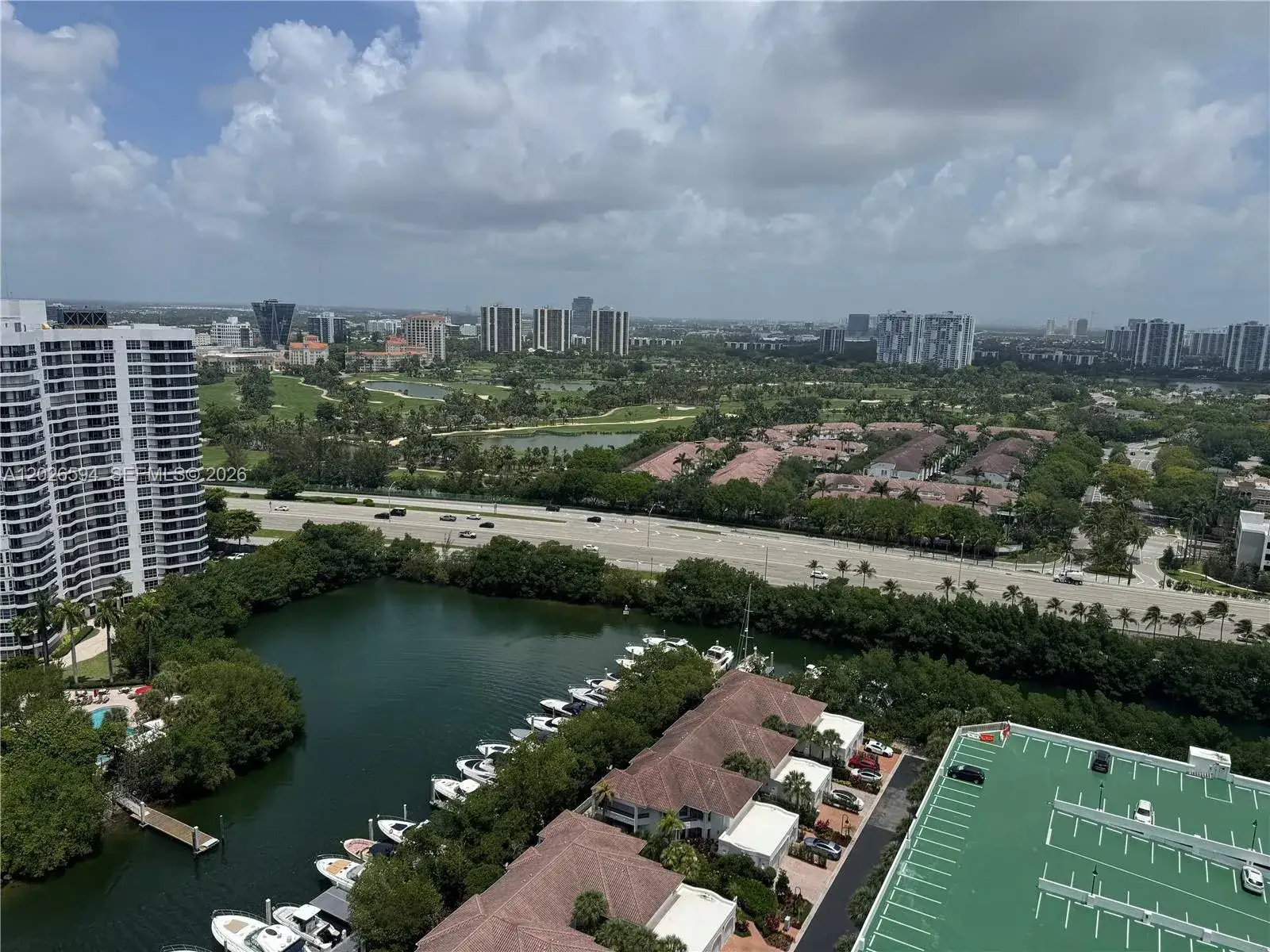 2 bedroom 2 bath Residential for sale at 3530 Mystic Pointe Dr # 2709, Aventura FL 33180