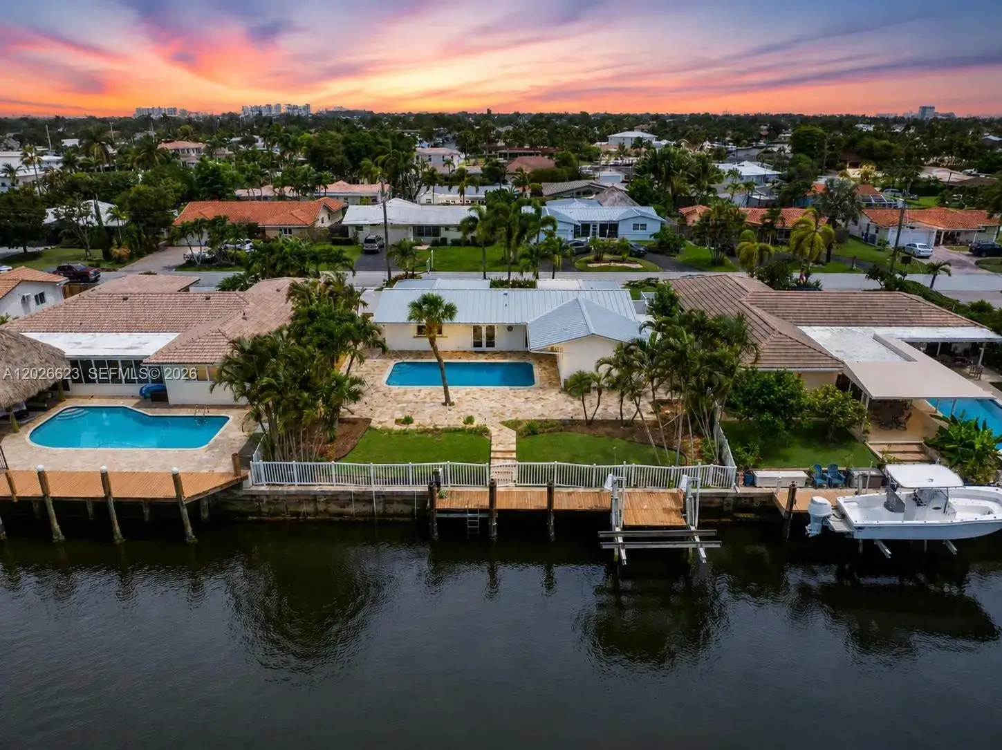 3 bedroom 2 bath Residential for sale at 620 SE 11th St, Pompano Beach FL 33060