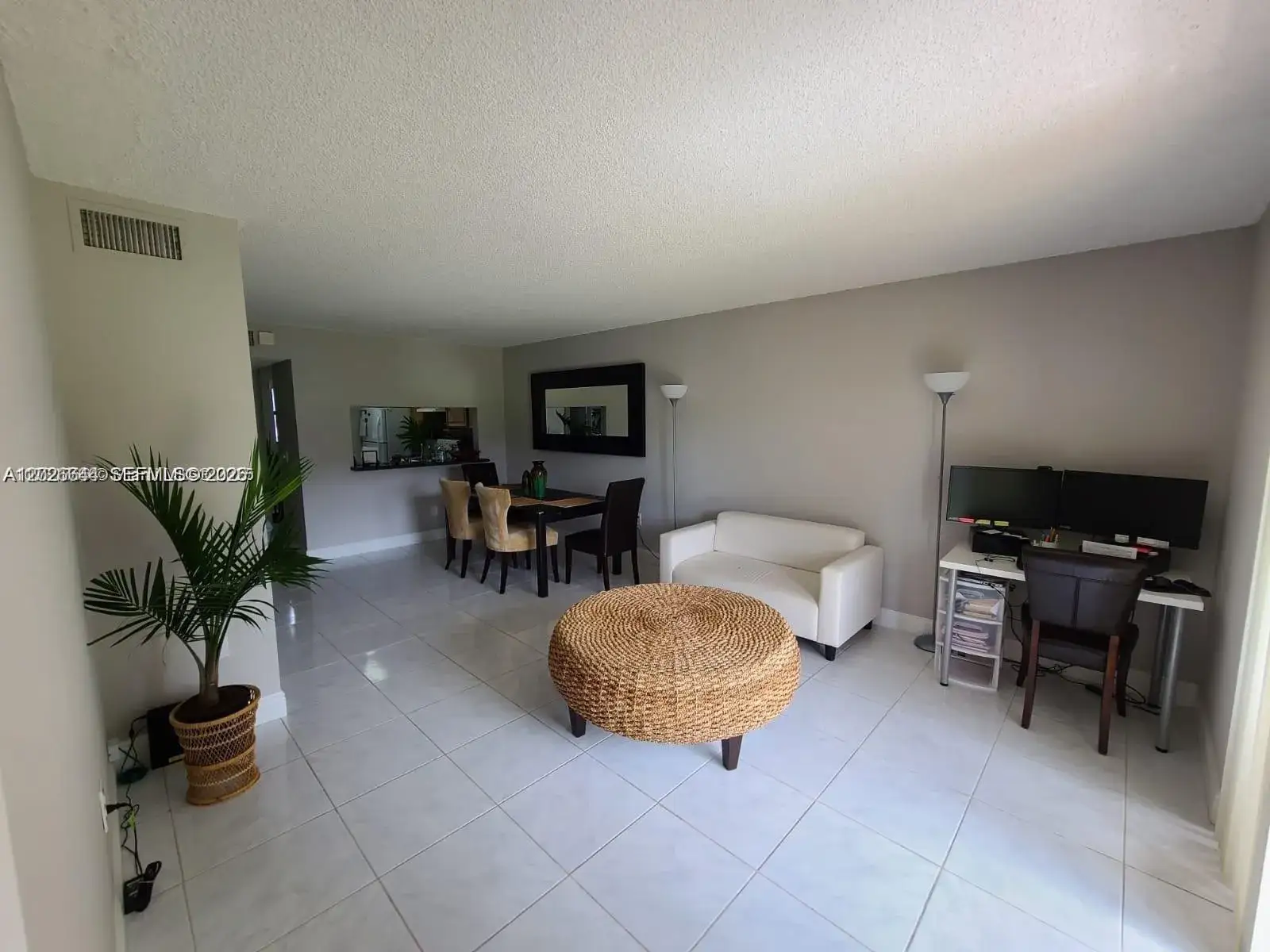 2 bedroom 2 bath Residential for sale at 165 NW 93rd Ave # 102, Pembroke Pines FL 33024
