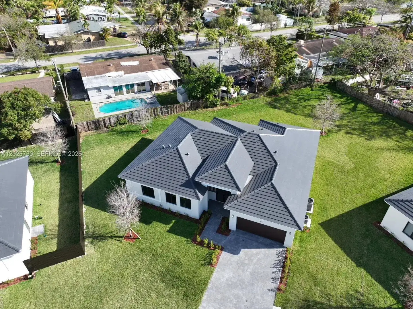 4 bedroom 4 bath Residential for sale at 9630 SW 208th Ter, Cutler Bay FL 33189