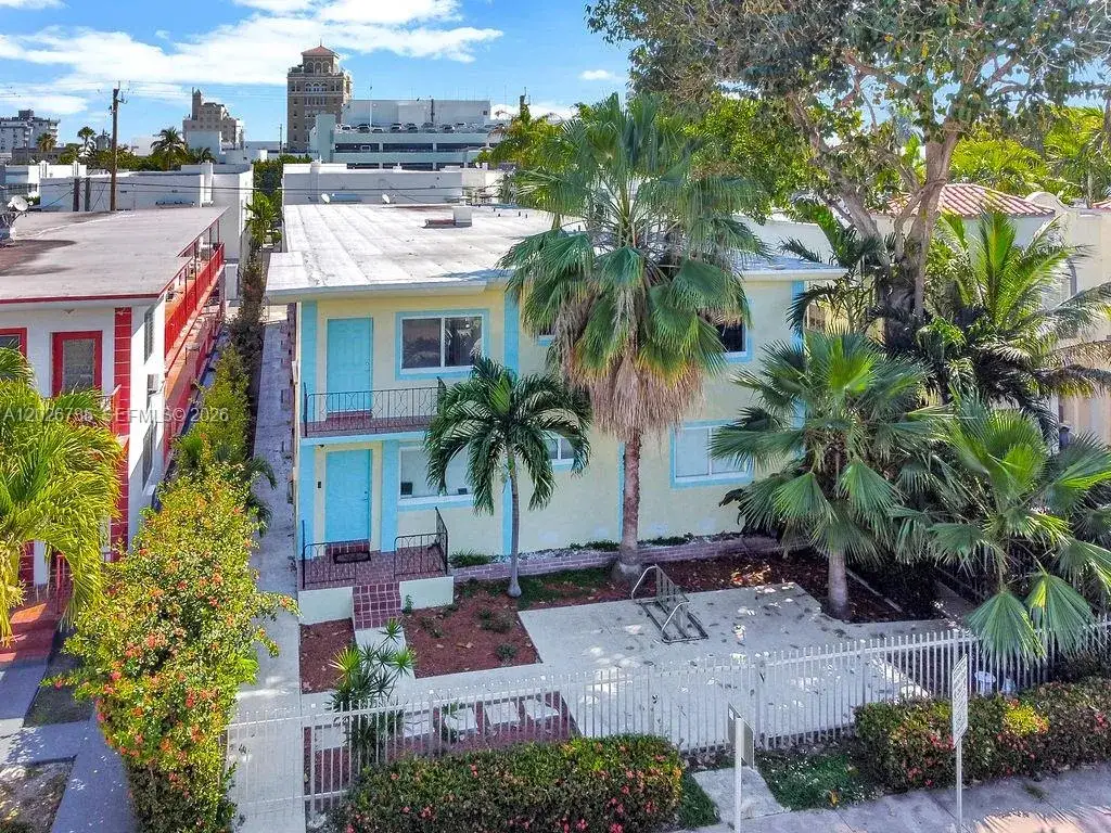 1135 Euclid Ave # 202, Miami Beach FL 33139