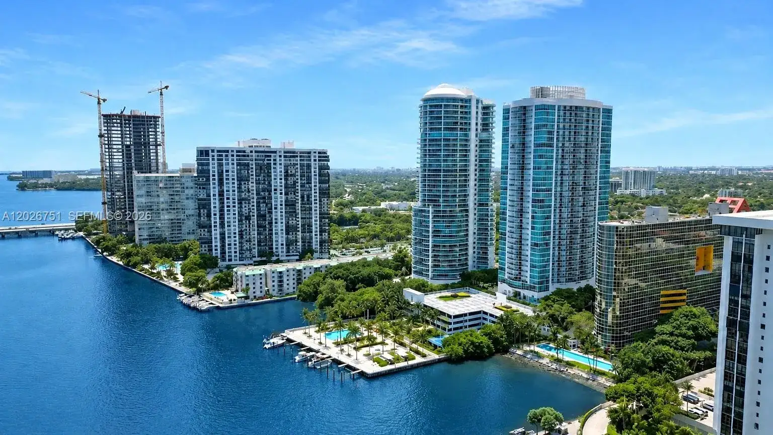 2 bedroom 2 bath Residential Lease for rent at 2101 Brickell Ave # 1907, Miami FL 33129