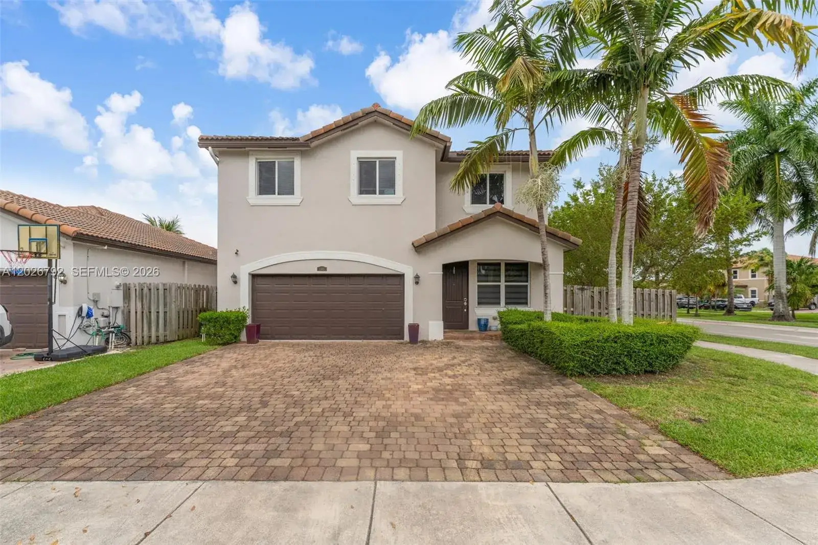 5 bedroom 3 bath Residential for sale at 11865 SW 252nd Ter, Homestead FL 33032