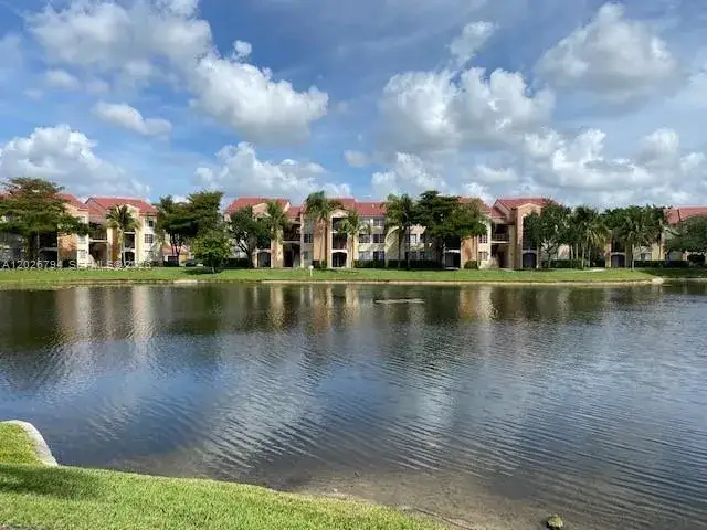 3 bedroom 2 bath Residential Lease for rent at 2051 Renaissance Blvd # 206, Miramar FL 33025