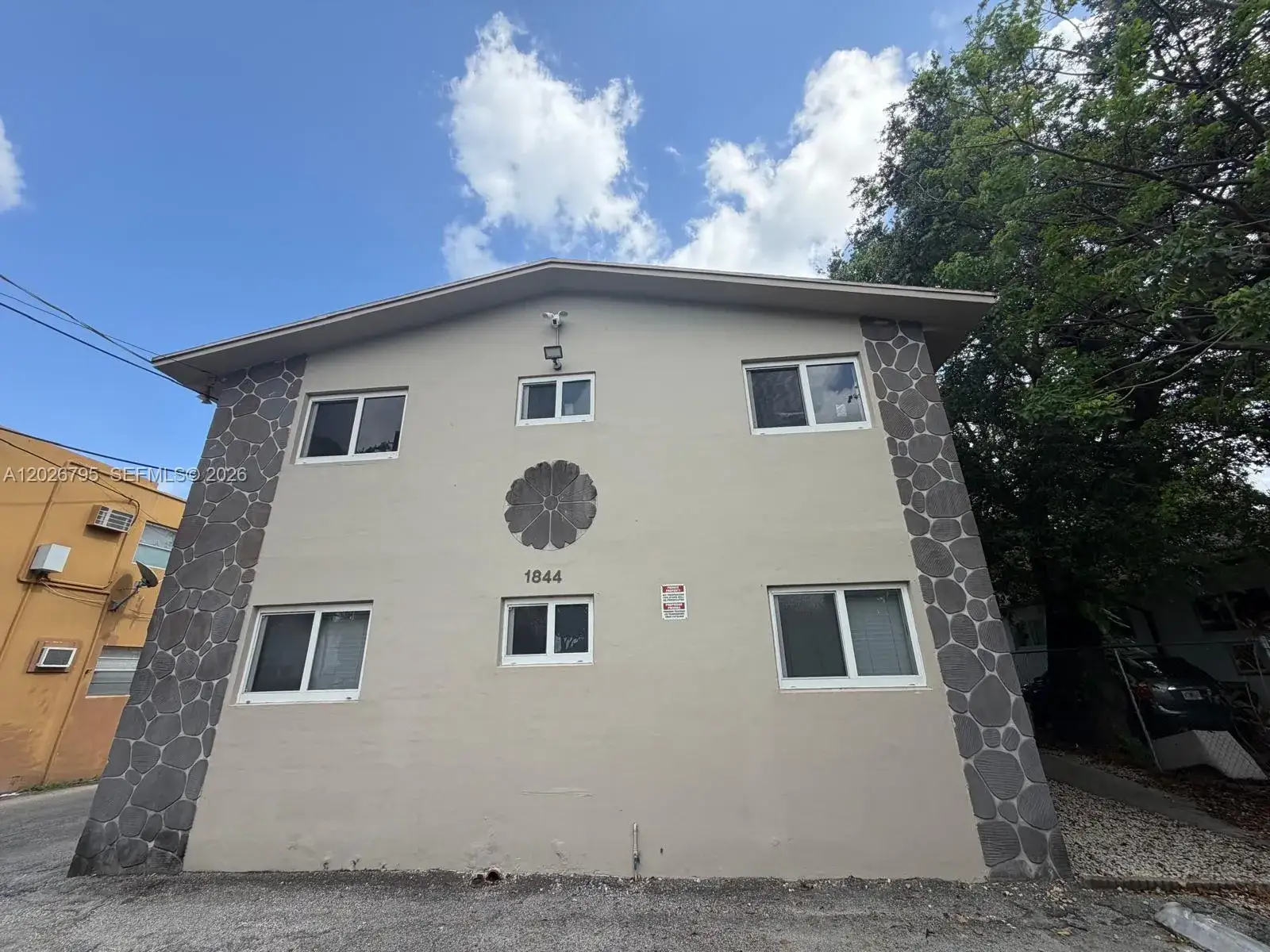 2 bedroom 1 bath Residential Lease for rent at 1844 NW 19th St # 1, Miami FL 33125