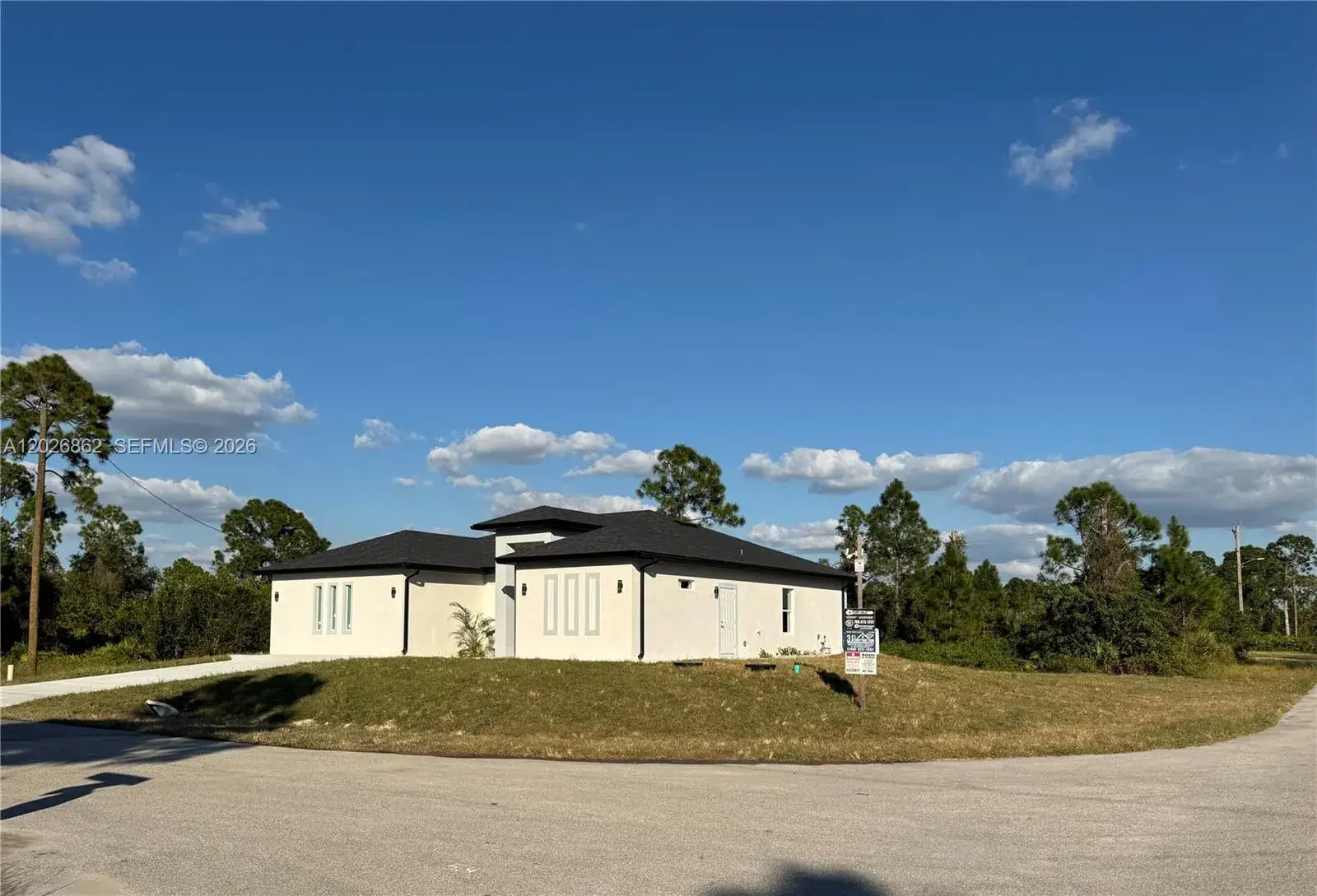 3 bedroom 3 bath Residential for sale at 713 DA VINCI AVE S, Lehigh Acres FL 33974
