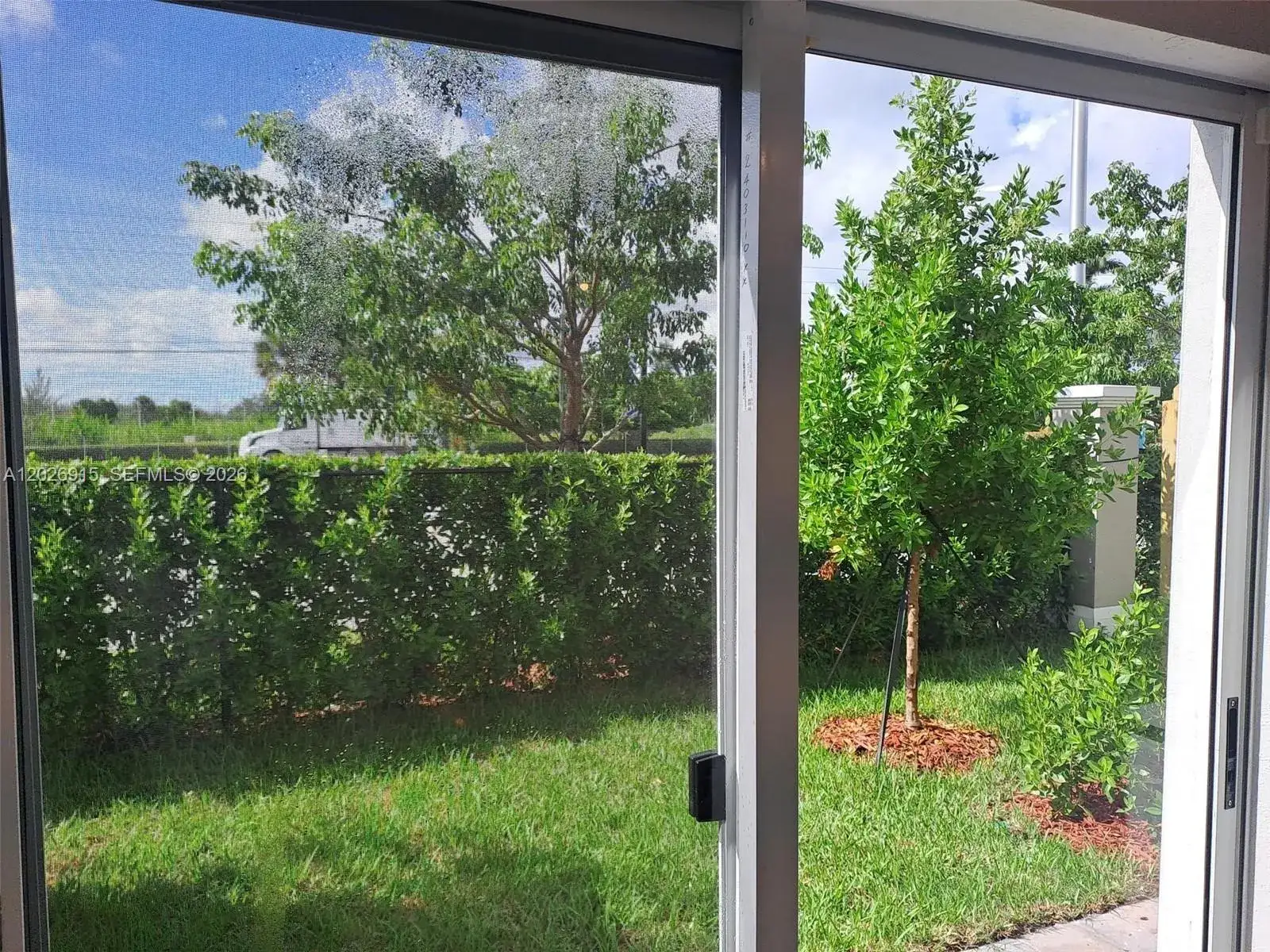 3 bedroom 3 bath Residential Lease for rent at 408 NE 1st Dr, Florida City FL 33034