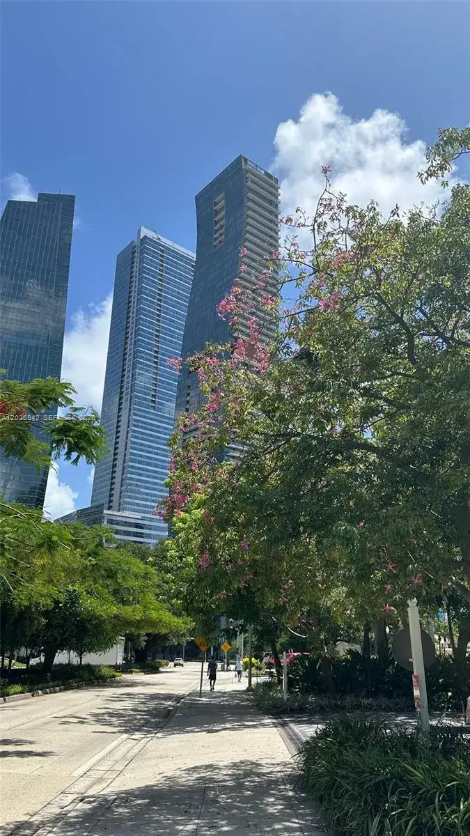 2 bedroom 2 bath Residential for sale at 1451 Brickell Ave # 3804, Miami FL 33131