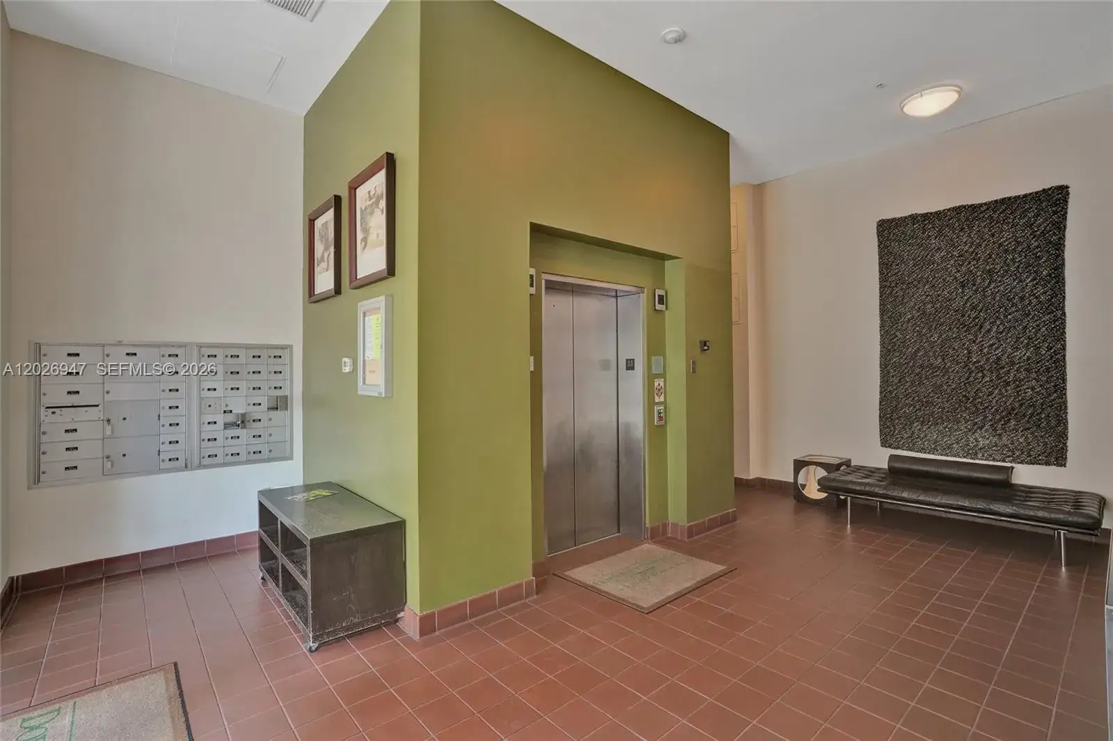 3 bedroom 2 bath Residential for sale at 7275 SW 90th St # C410, Miami FL 33156