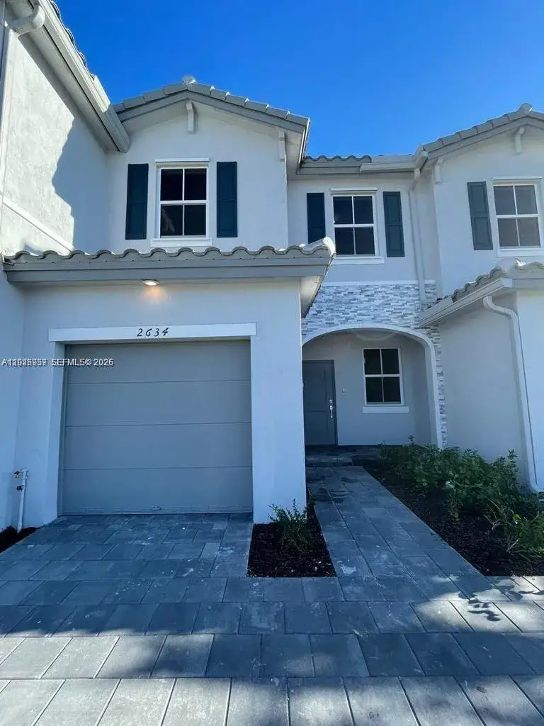 3 bedroom 2 bath Residential for sale at 2634 SE 11th Ct # 2634, Homestead FL 33035