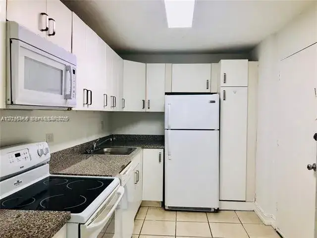 2 bedroom 2 bath Residential for sale at 1800 Sans Souci Blvd # 408, North Miami FL 33181