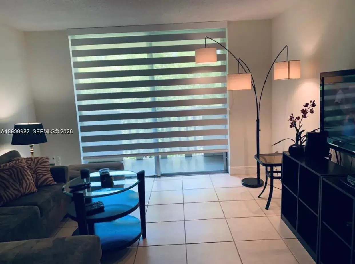 1 bedroom 1 bath Residential for sale at 1800 Sans Souci Blvd # 402, North Miami FL 33181
