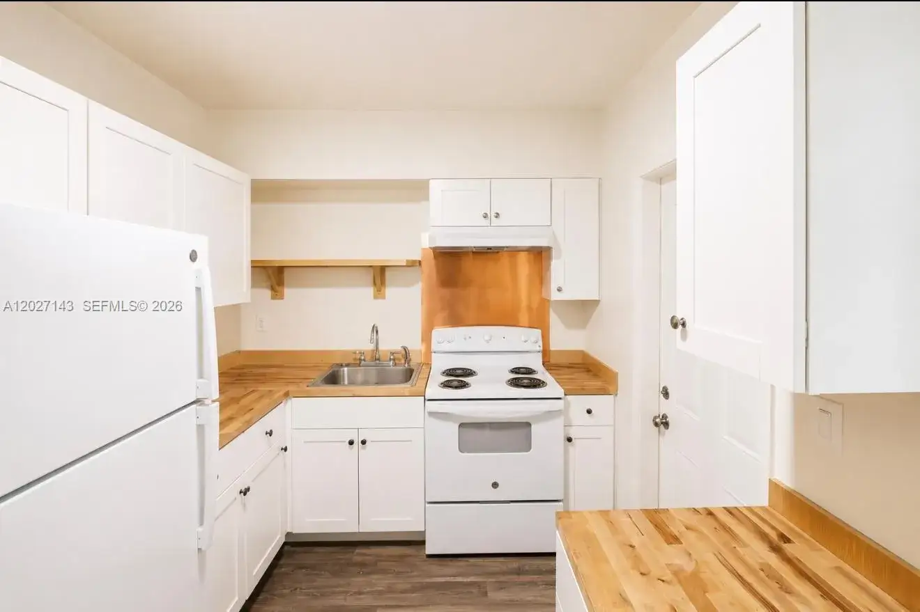 2 bedroom 1 bath Residential Lease for rent at 5623 NW 4th Ave # 5623, Miami FL 33127