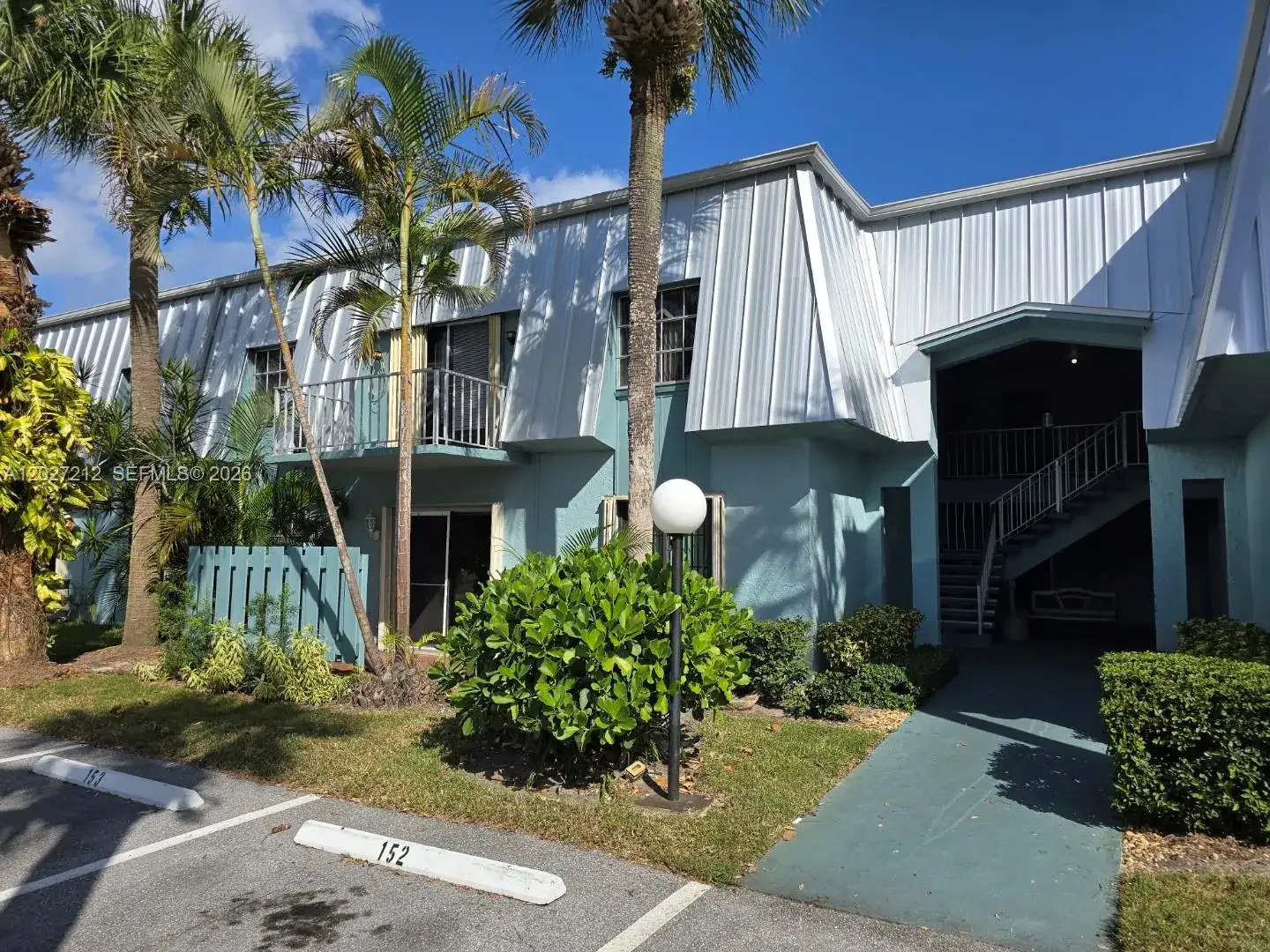 1 bedroom 1 bath Residential Lease for rent at 950 S Kanner Hwy # 4, Stuart FL 34994