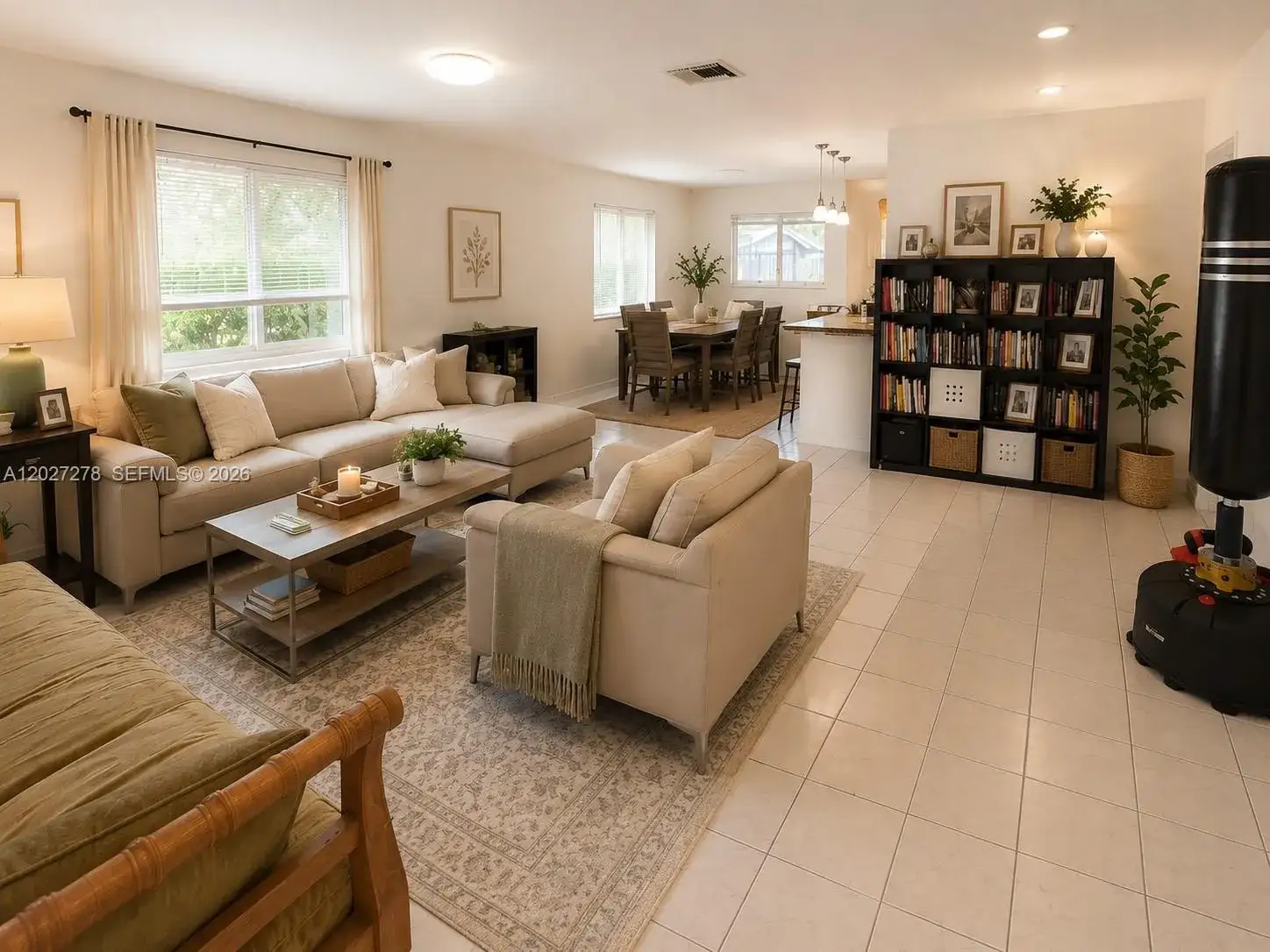 Residential Income for sale at 901 NE 2nd St, Hallandale Beach FL 33009