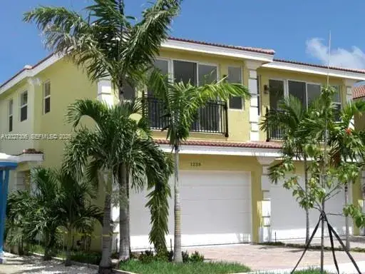 3 bedroom 2 bath Residential Lease for rent at 1236 NE 14th Ave, Fort Lauderdale FL 33304