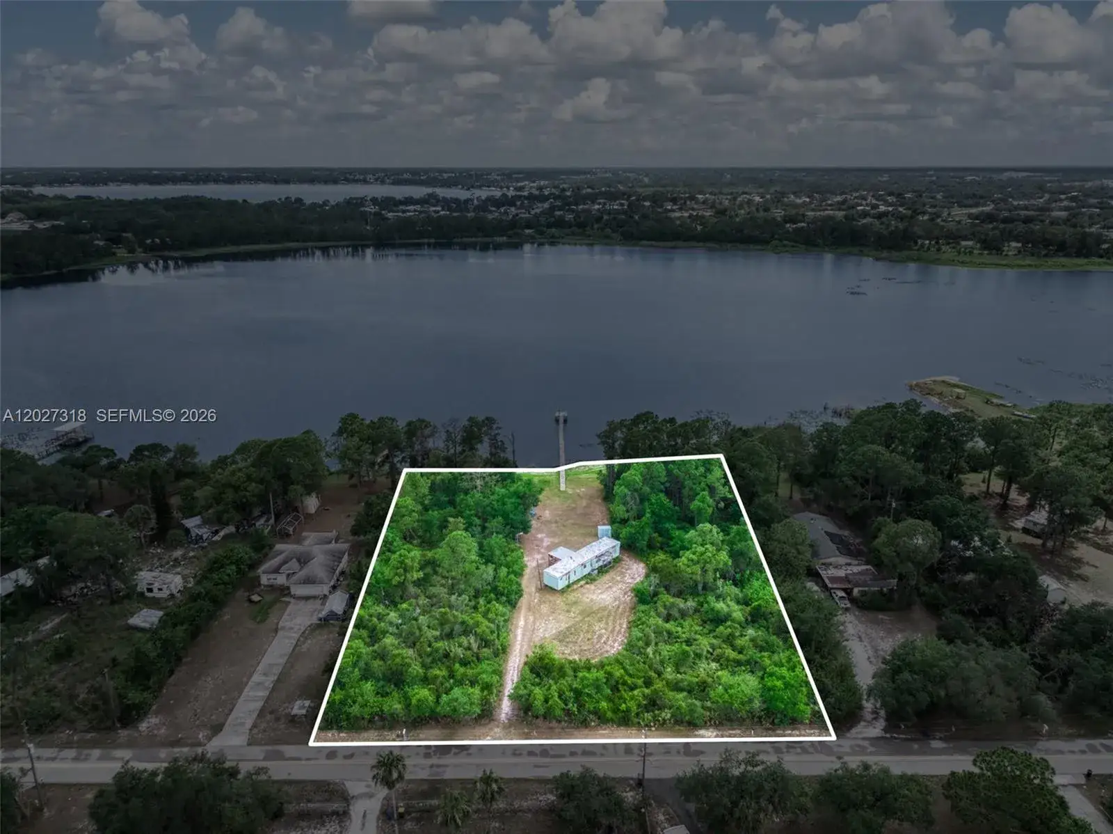 3 bedroom 2 bath Residential for sale at 3144 Holiday Beach Drive, Avon Park FL 33825