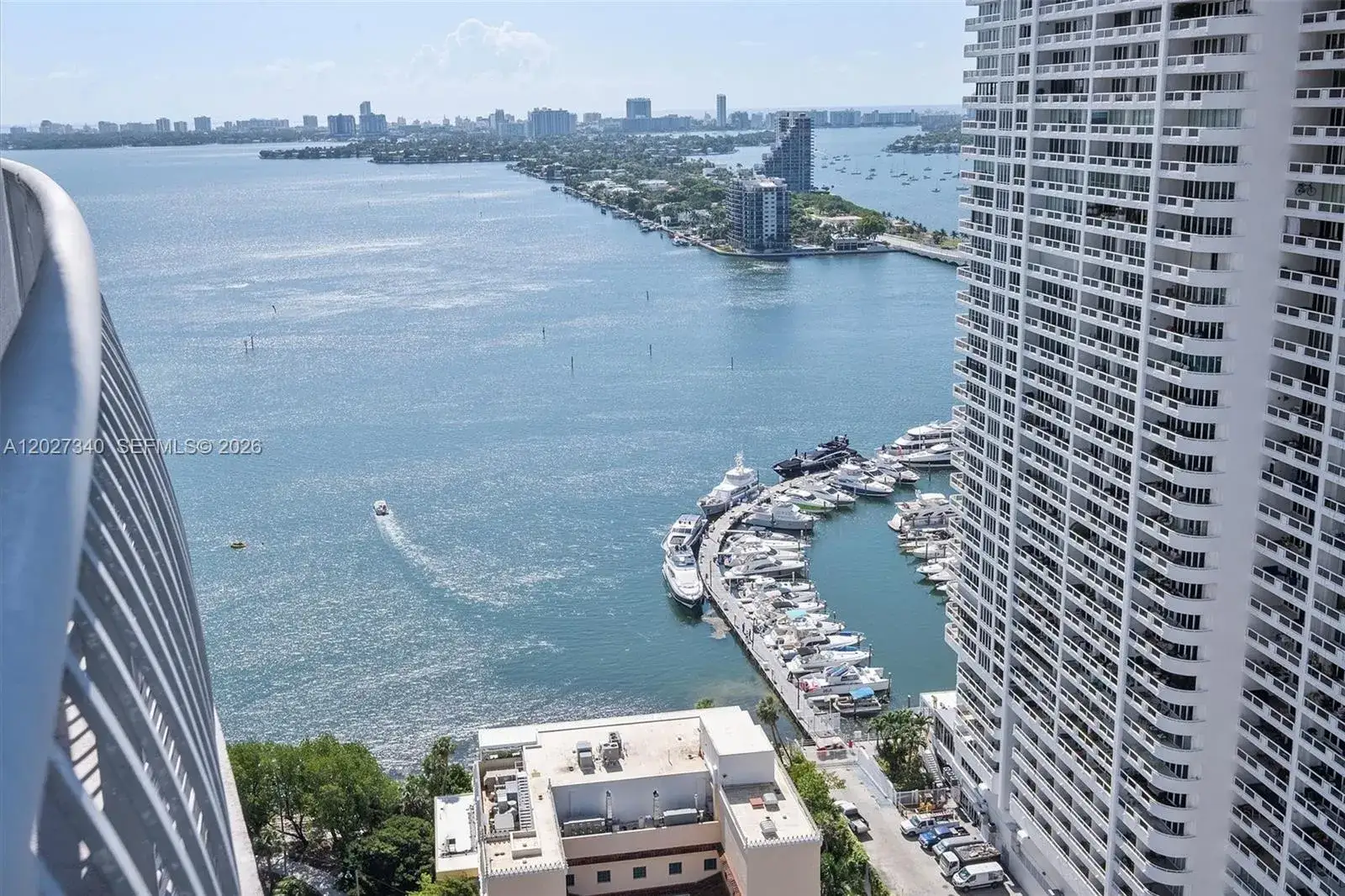1 bedroom 1 bath Residential for sale at 1750 N Bayshore Dr # 3106, Miami FL 33132