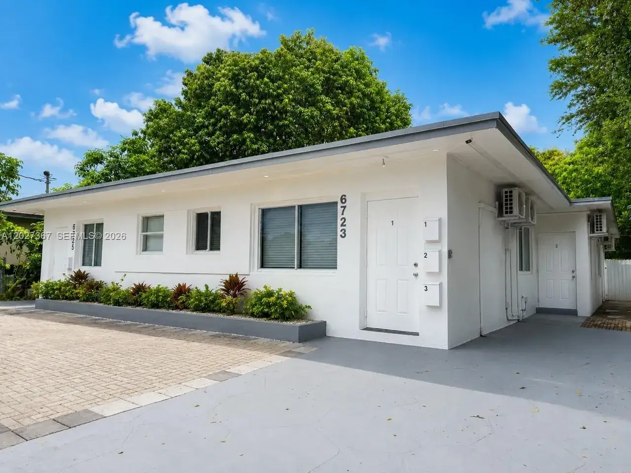 Commercial Sale for sale at 6723 NE Miami Pl, Miami FL 33138