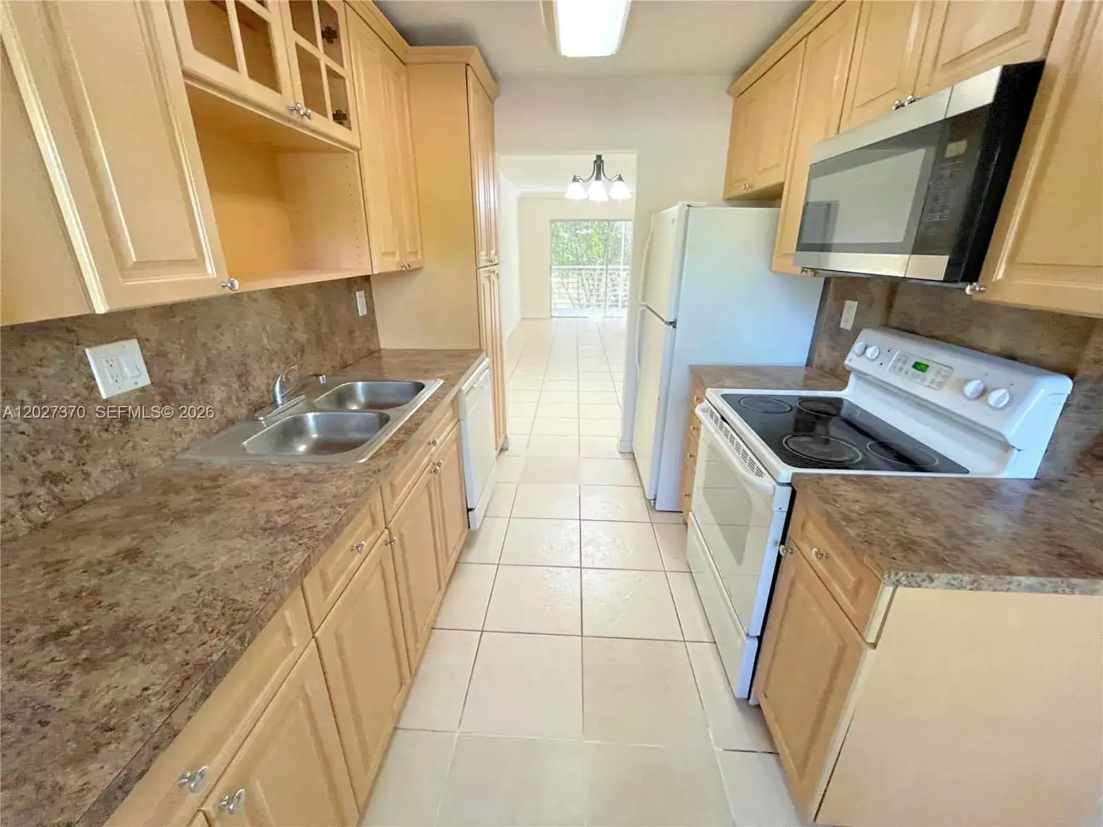 2 bedroom 2 bath Residential for sale at 8450 Lagos De Campo Blvd # 206, Tamarac FL 33321