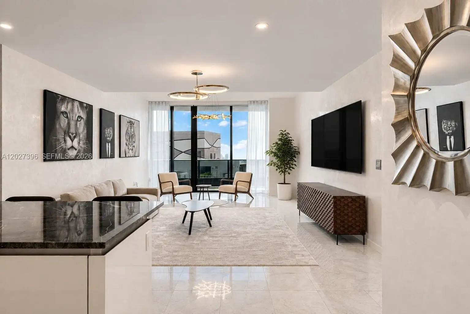 3 bedroom 3 bath Residential Lease for rent at 1000 Brickell Plz, Miami FL 33131