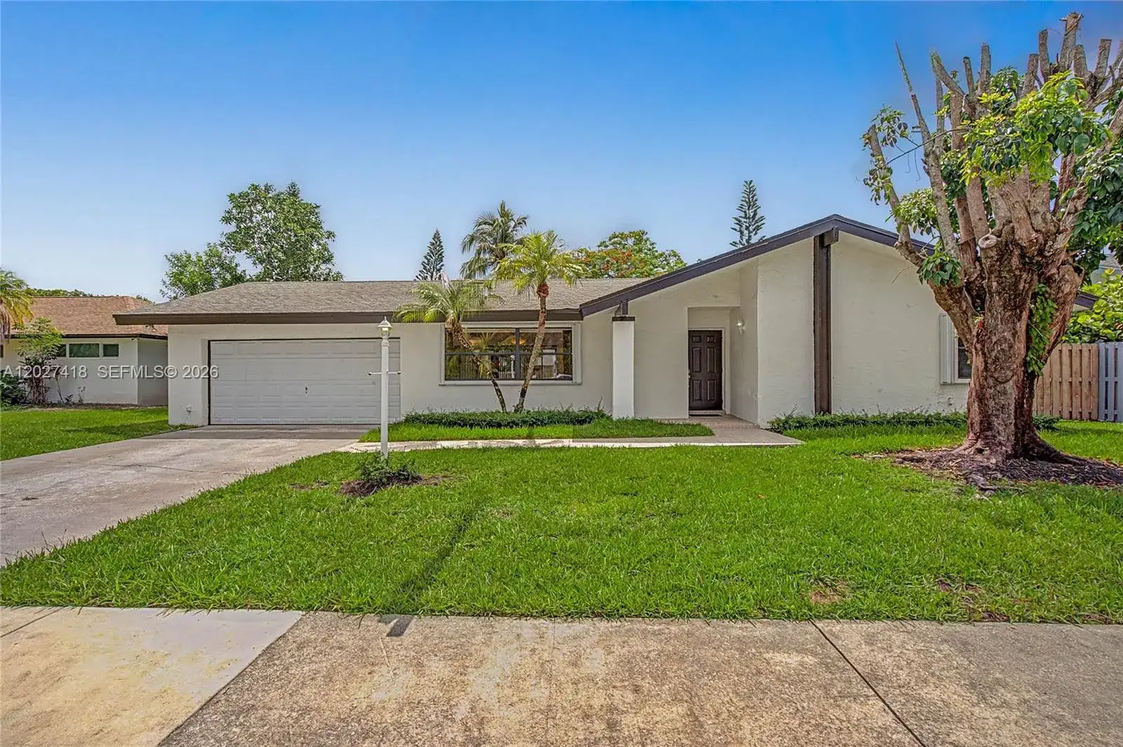 3 bedroom 2 bath Residential Lease for rent at 10711 SW 116th Ave, Miami FL 33176