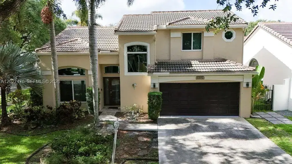 3 bedroom 2 bath Residential for sale at 10202 Caracas St, Cooper City FL 33026