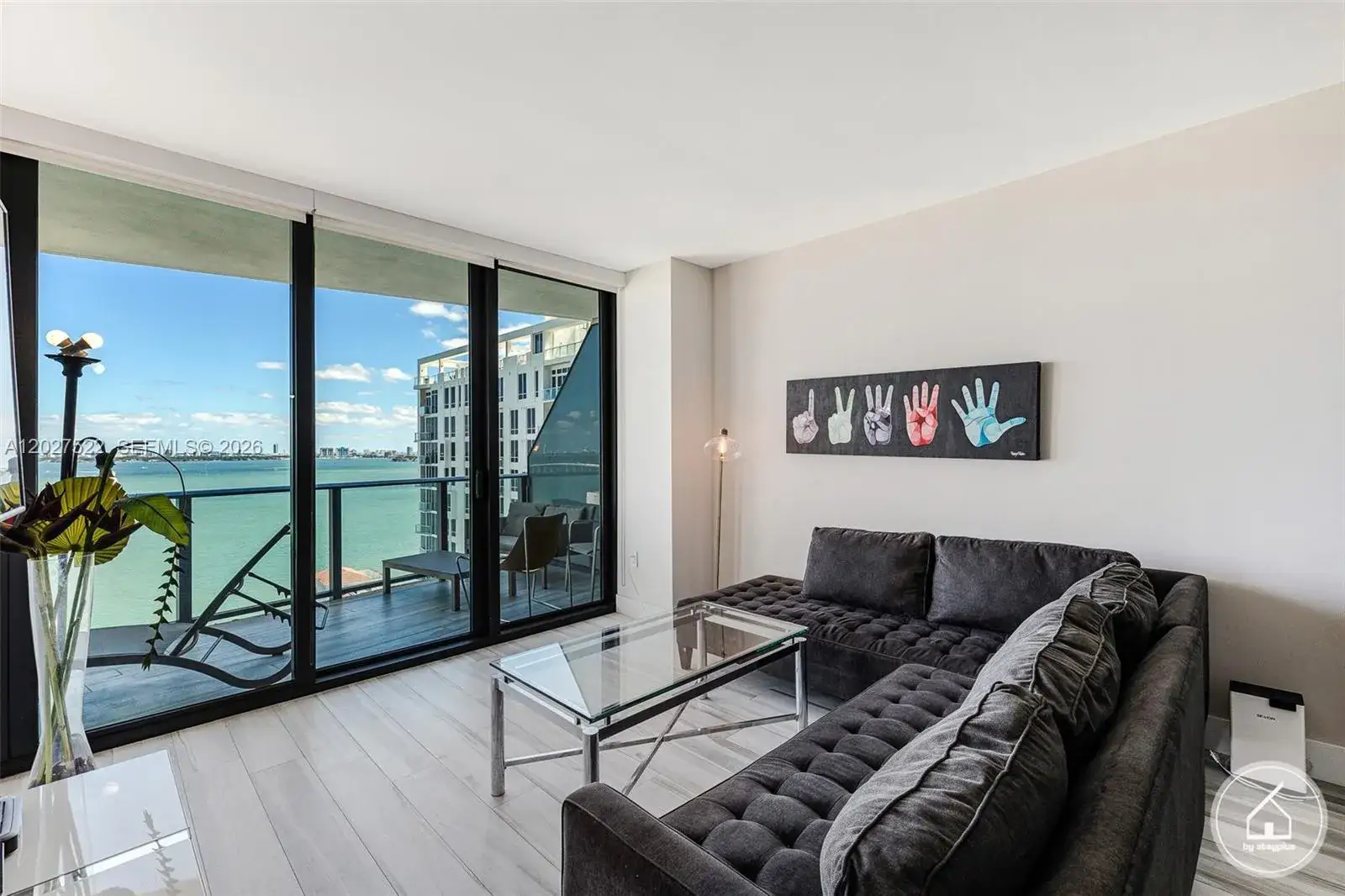 2 bedroom 2 bath Residential Lease for rent at 460 NE 28th St # 1707, Miami FL 33137