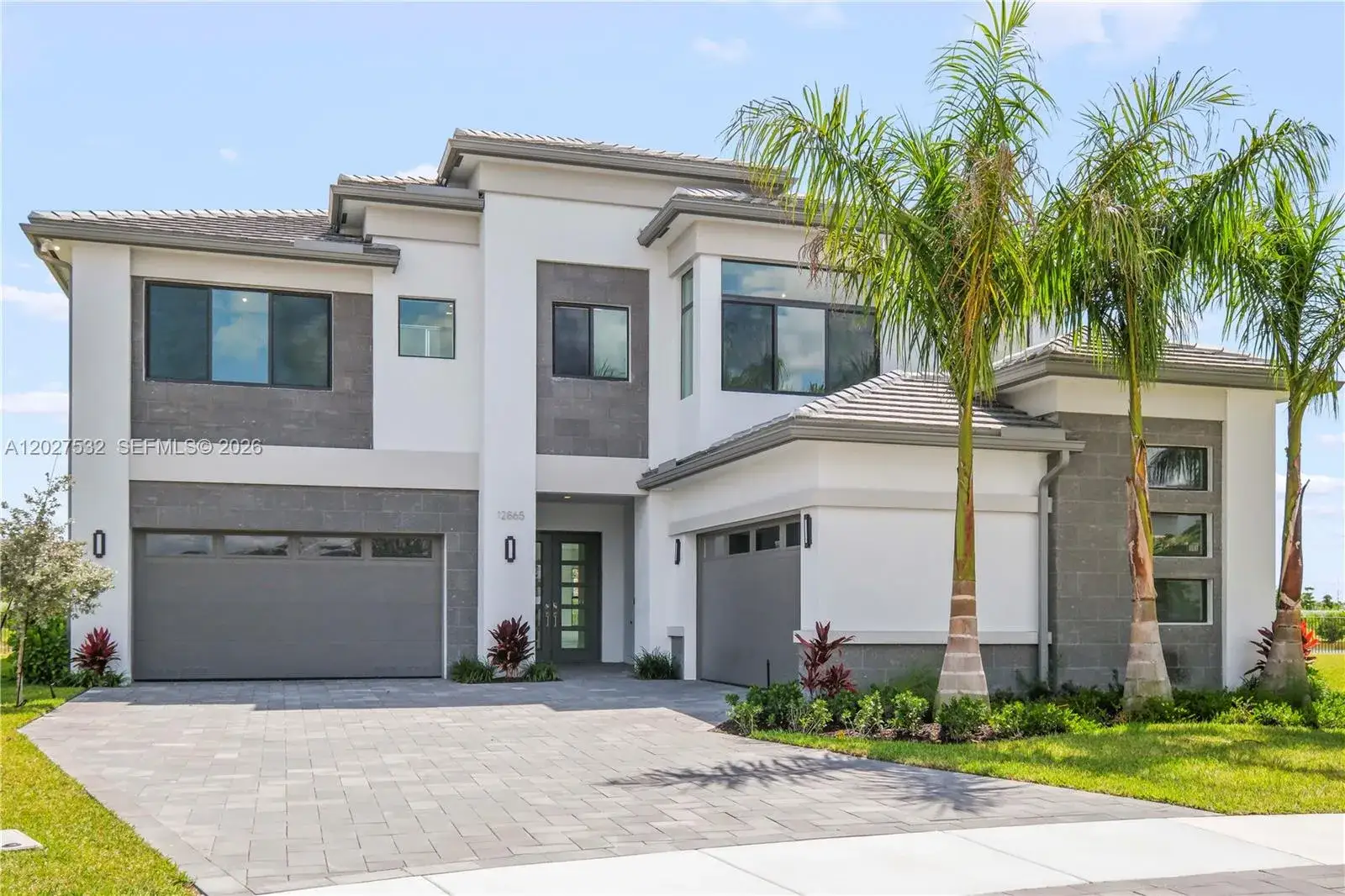 5 bedroom 5 bath Residential Lease for rent at 12865 Wingspan Ct, Palm Beach Gardens FL 33412