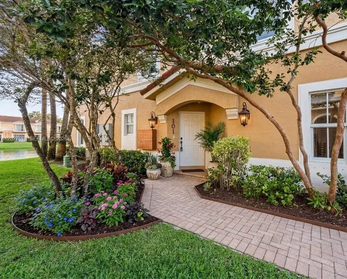 3 bedroom 2 bath Residential for sale at 12869 SW 31st Ct # 150, Miramar FL 33027