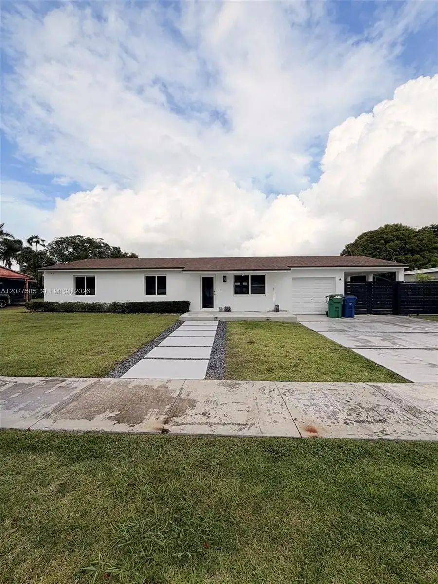 3 bedroom 2 bath Residential for sale at 30651 SW 189th Ave, Homestead FL 33030