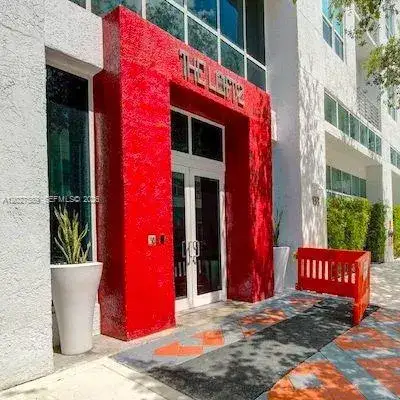 2 bedroom 2 bath Residential for sale at 133 NE 2nd Ave # 913, Miami FL 33132