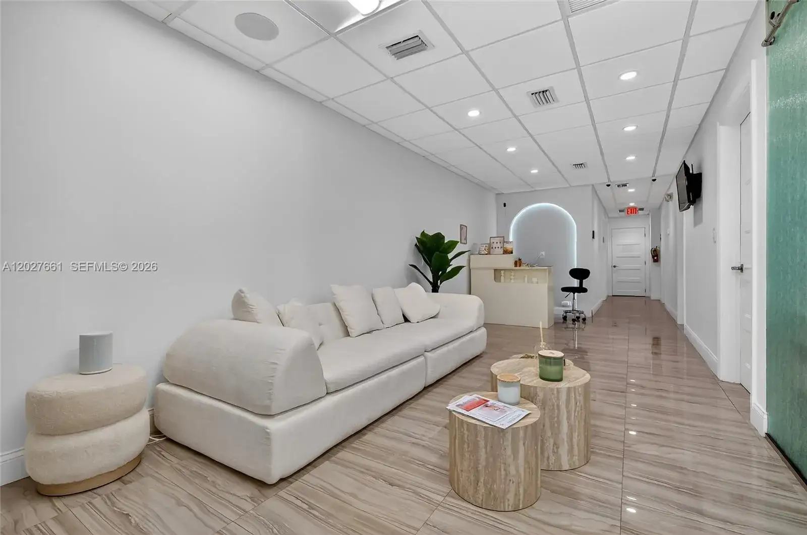 Commercial Sale for sale at 201 N University Dr # 14, Plantation FL 33324